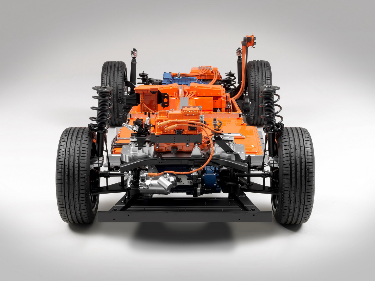 Battery-Electric Volvo XC40 To Be Unveiled On October 16