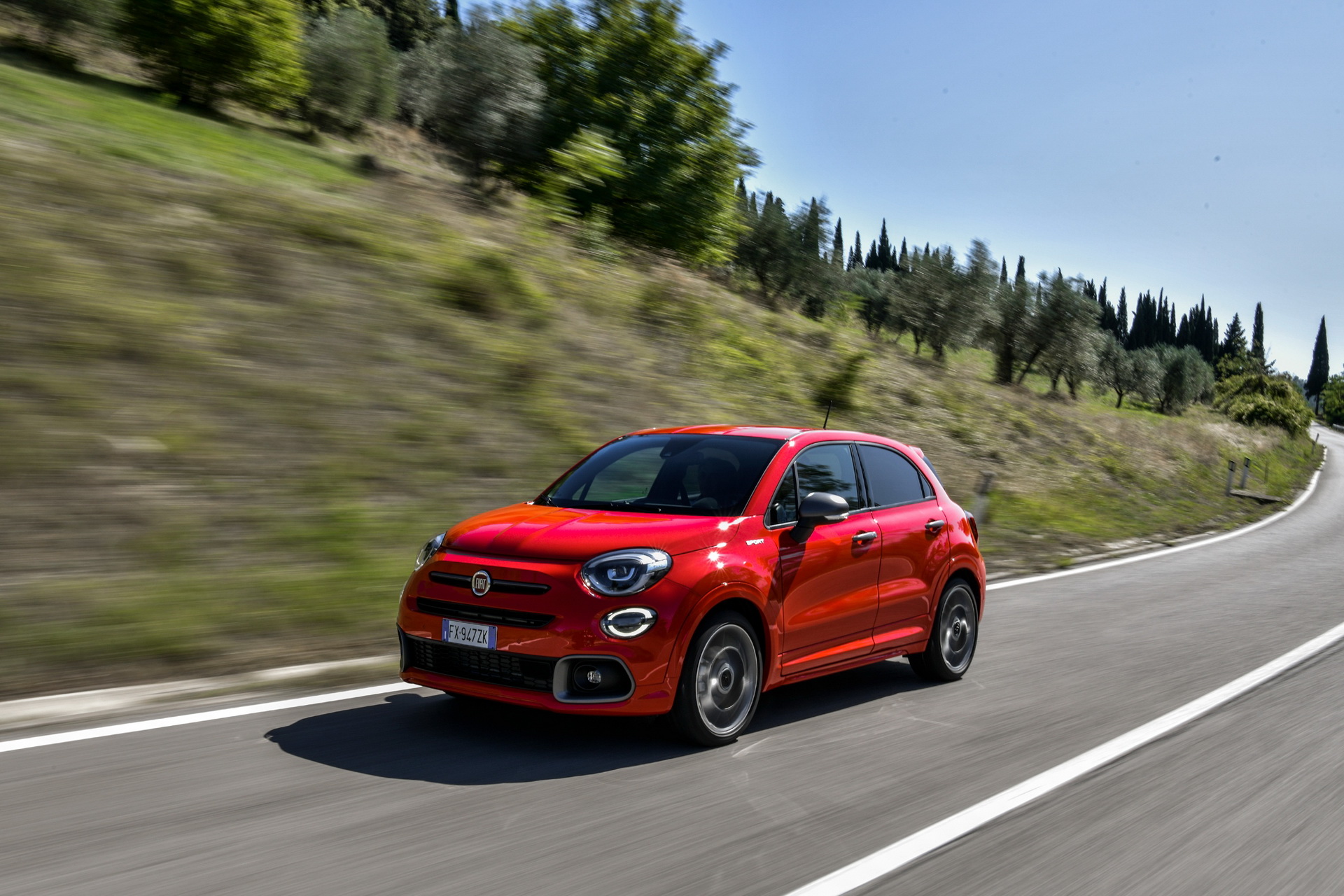 New, Range-Topping Fiat 500X Sport Offers Better Handling And Sharper Looks