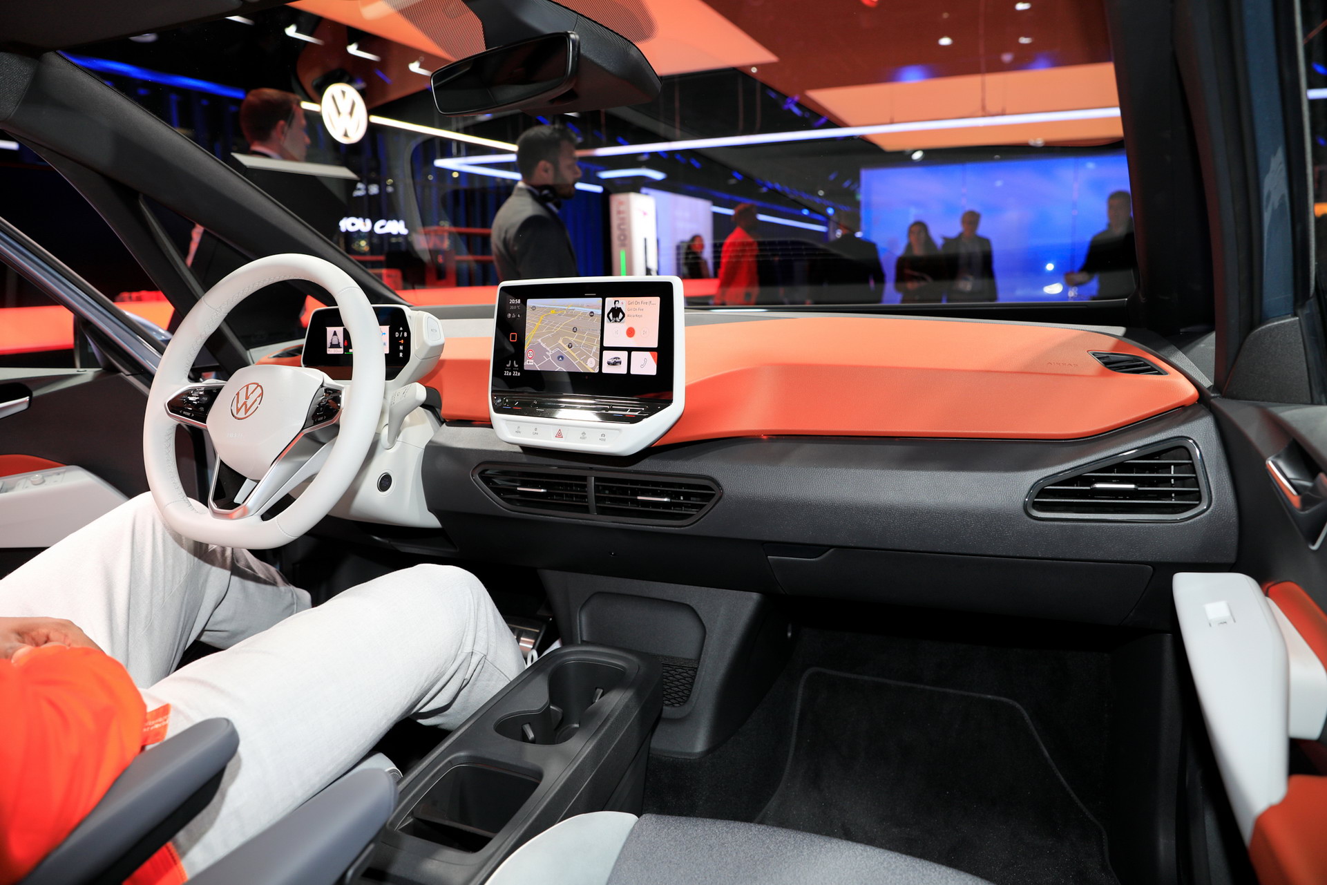 New VW ID.3 Wants To Become The Golf Of Electric Vehicles