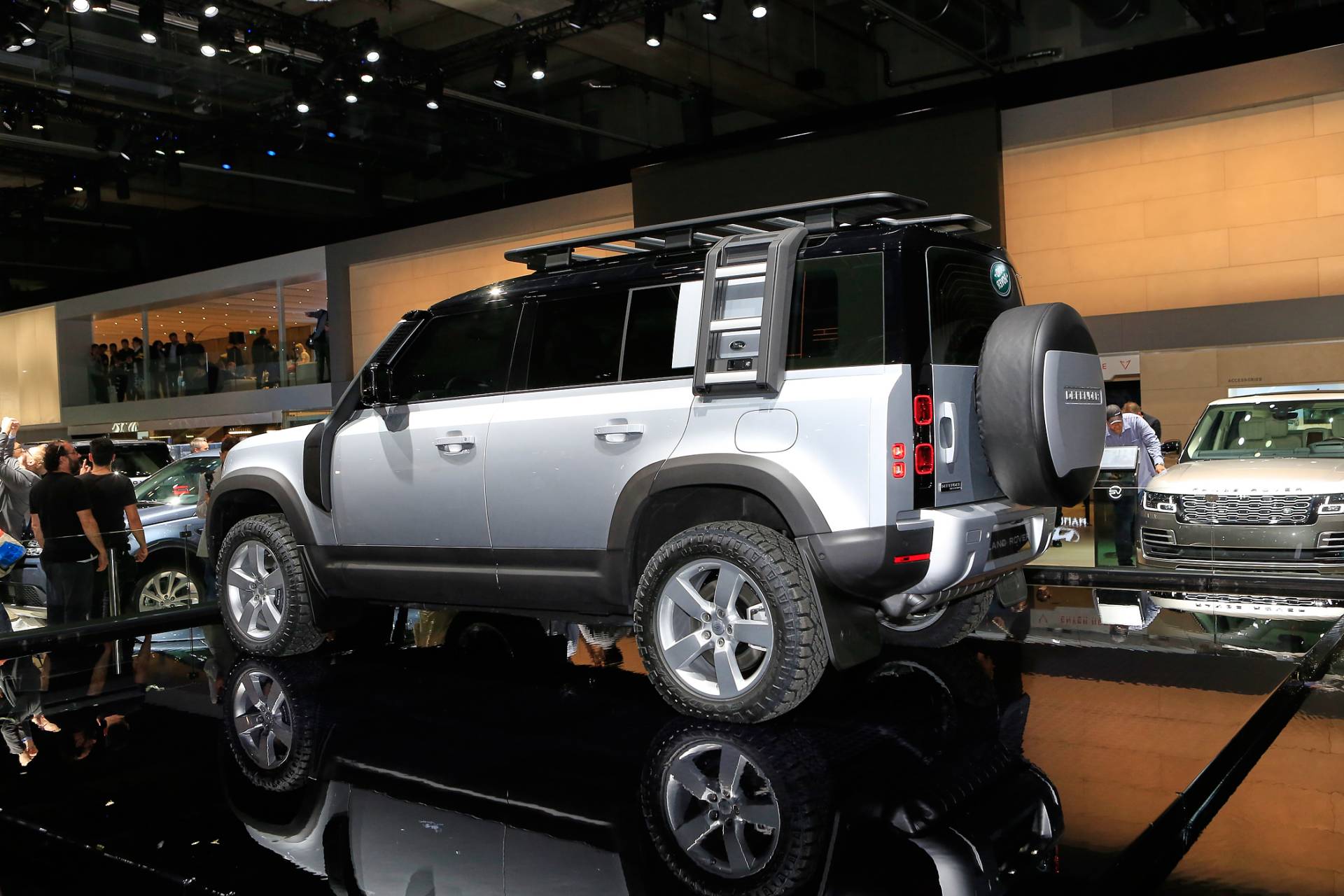 2020 Land Rover Defender Yours From $50,925 In The U.S., £45,240 In Britain