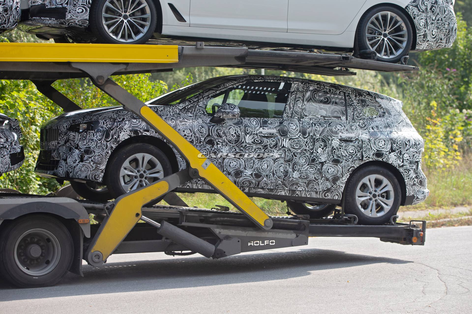 2021 BMW 2 Series Active Tourer Grows Up, Adopts SUV Styling Cues