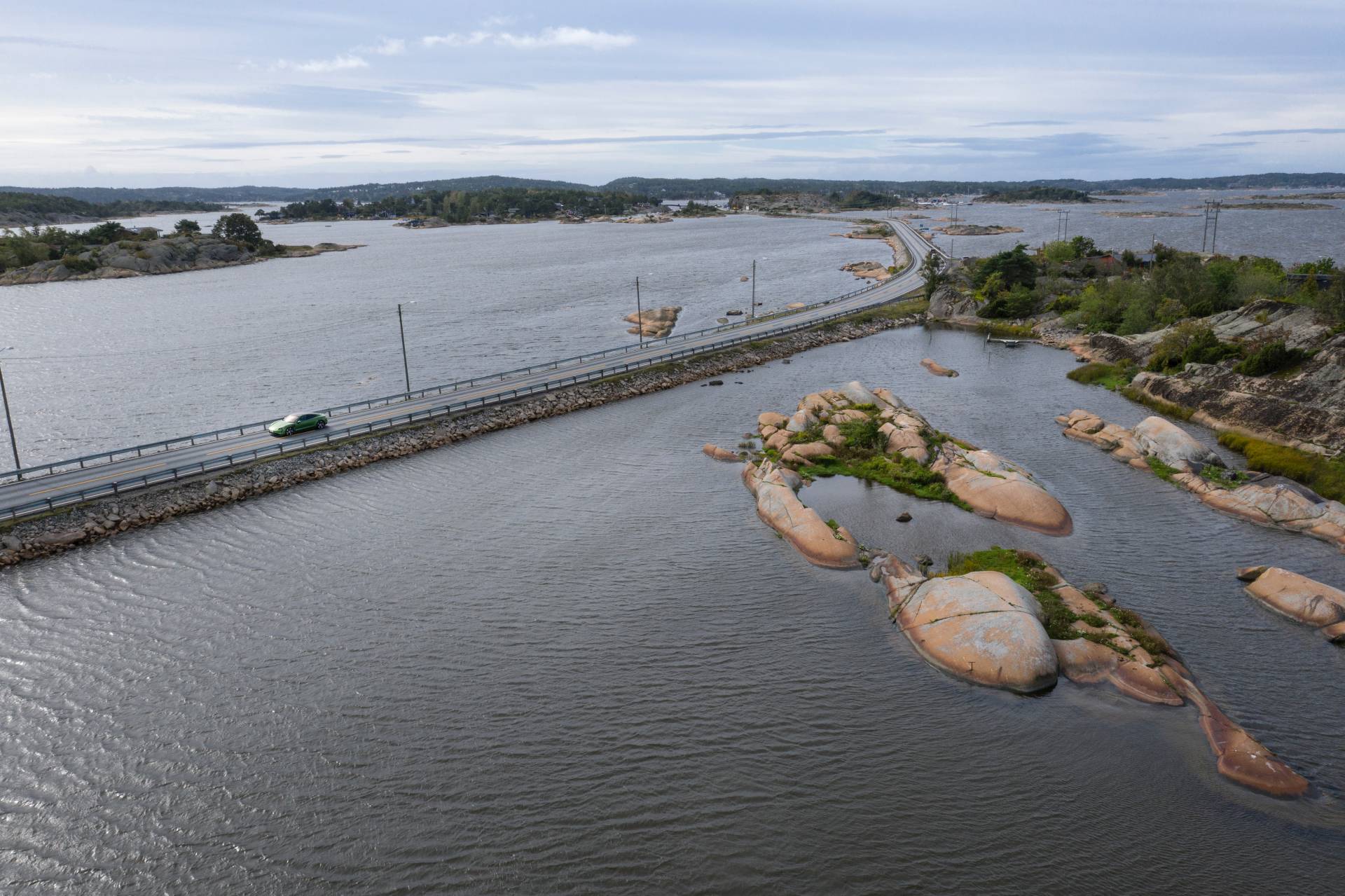 Forget About The Nürburgring – The 2020 Porsche Taycan Looks Best In Its Natural Habitat