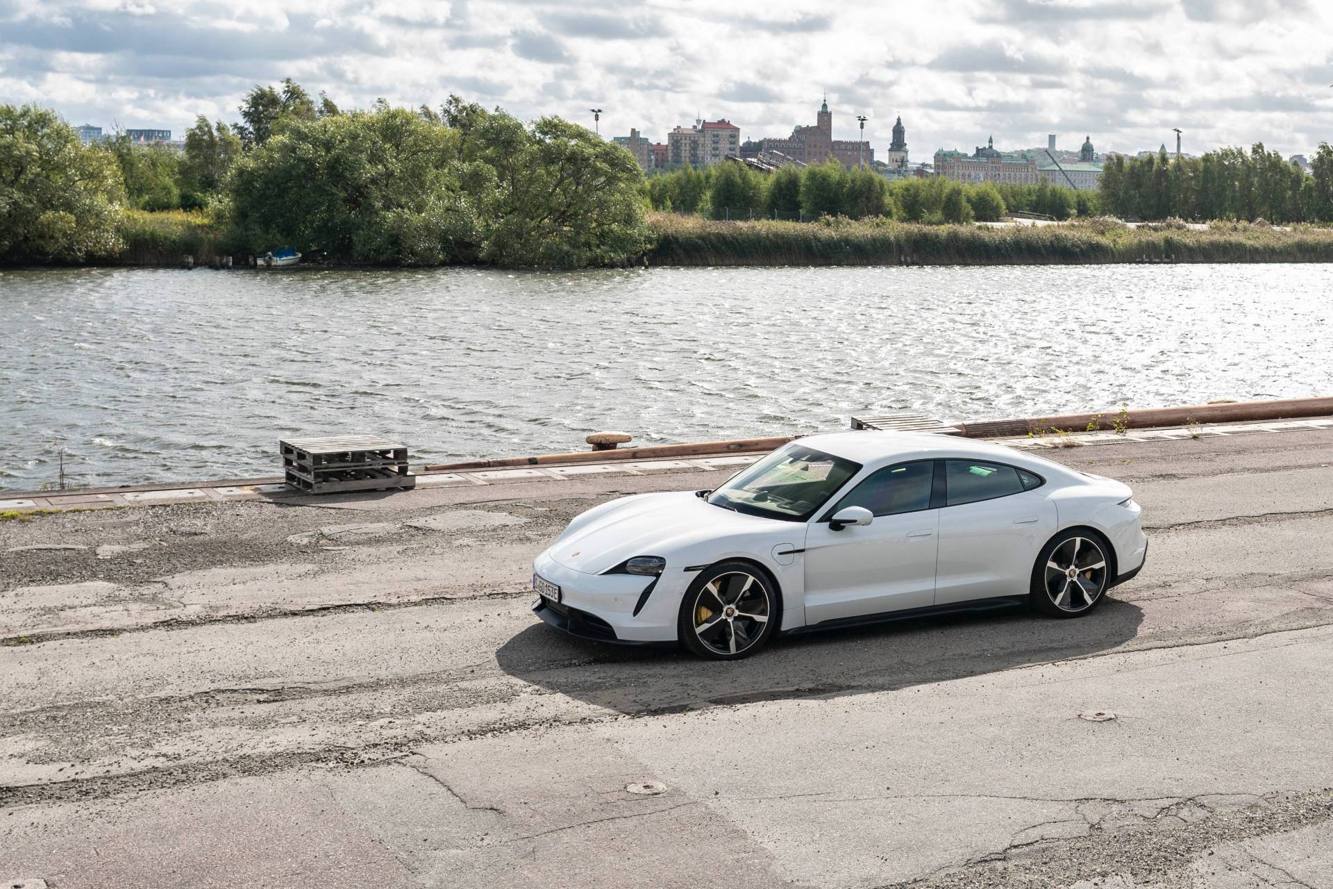 Forget About The Nürburgring – The 2020 Porsche Taycan Looks Best In Its Natural Habitat