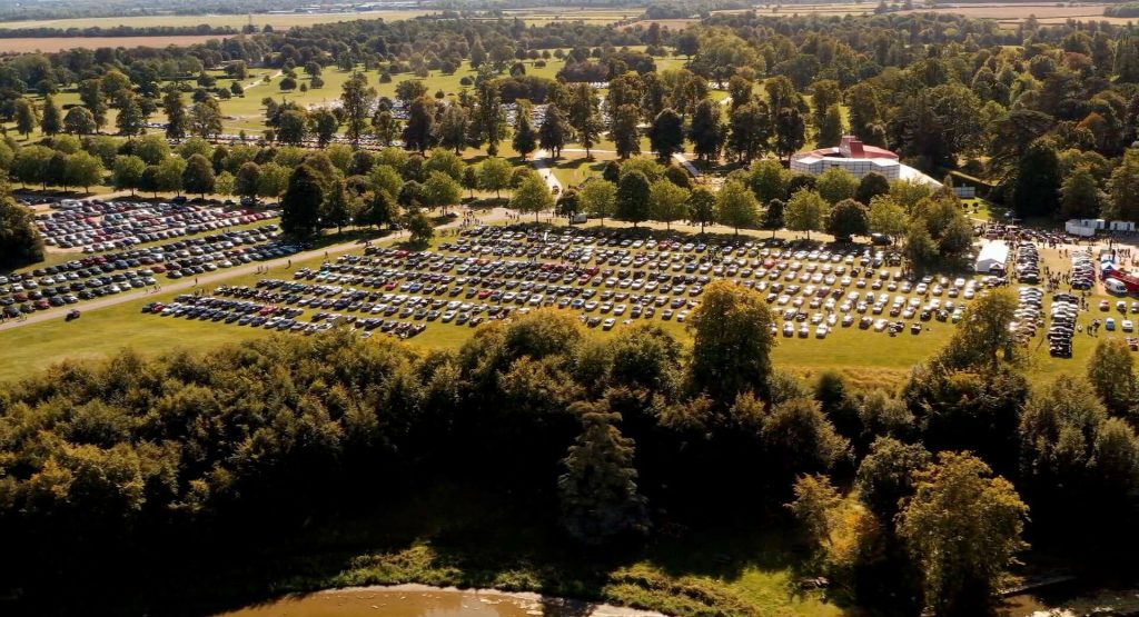  New Record Set For The Largest Bentley Gathering Ever
