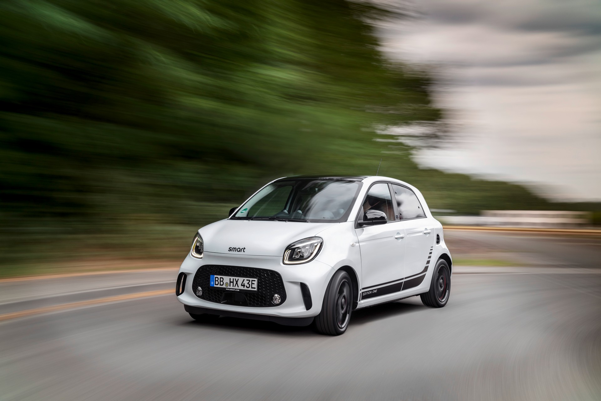 The Smart EQ Forfour Is Officially Dead After Production Ended In December