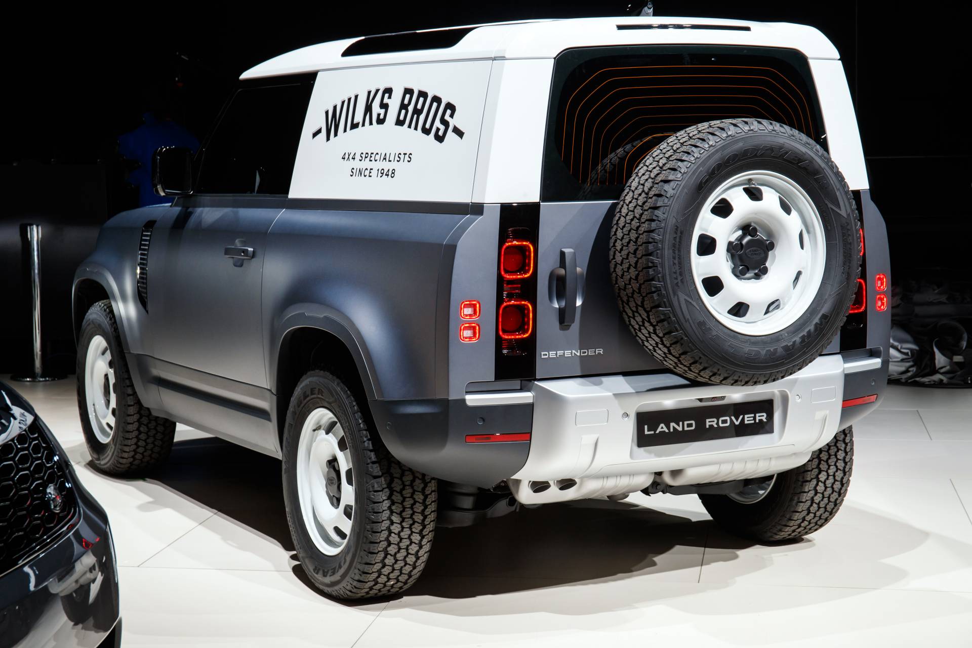 2020 Land Rover Defender Yours From $50,925 In The U.S., £45,240 In Britain