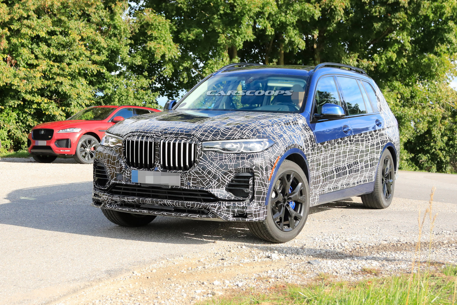 2020 Alpina XB7 Spotted Wearing Full Production Body