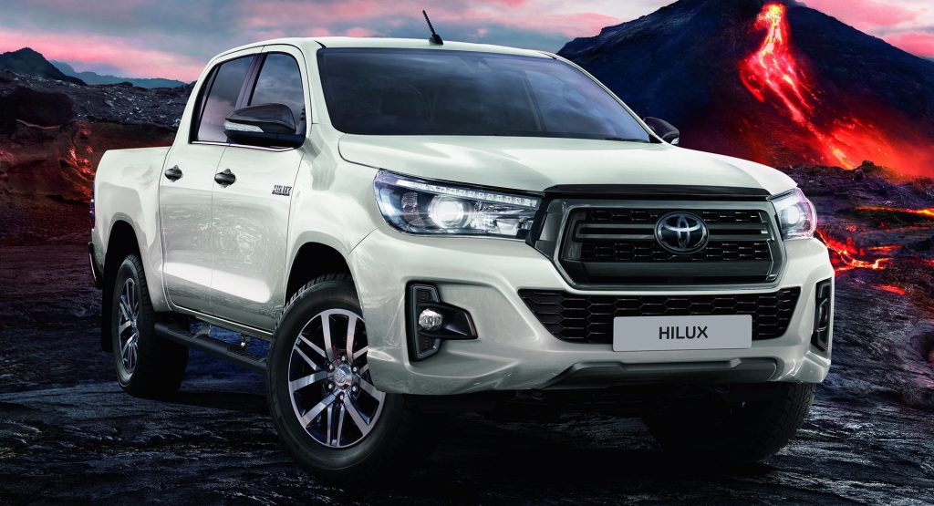 Toyota HiLux Gets More Active Safety Systems And A Stop-Start System