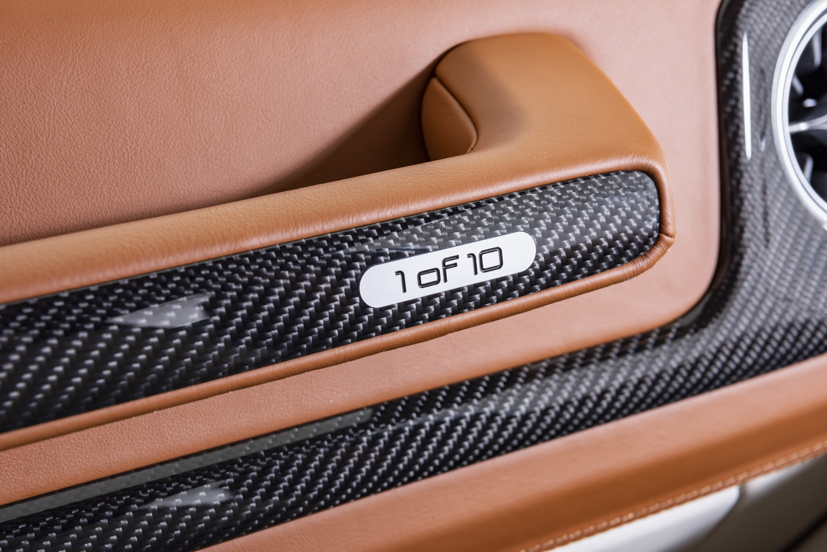 Brabus 887 HP G V12 900 ‘One Of Ten’ Is The Ultimate G-Wagen