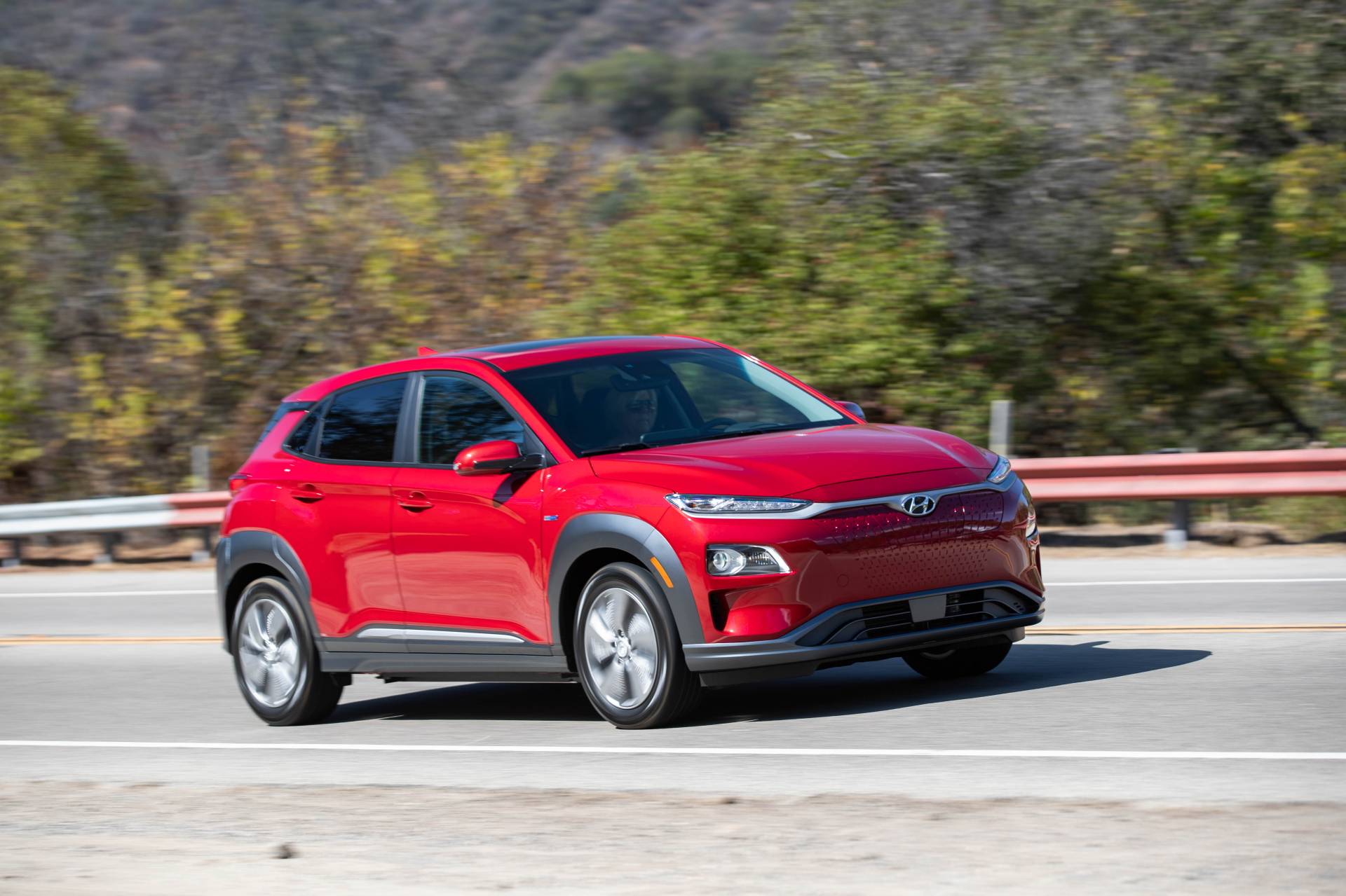 2020 Hyundai Kona Electric Gains 10.25-Inch Touchscreen, Battery Warmer System