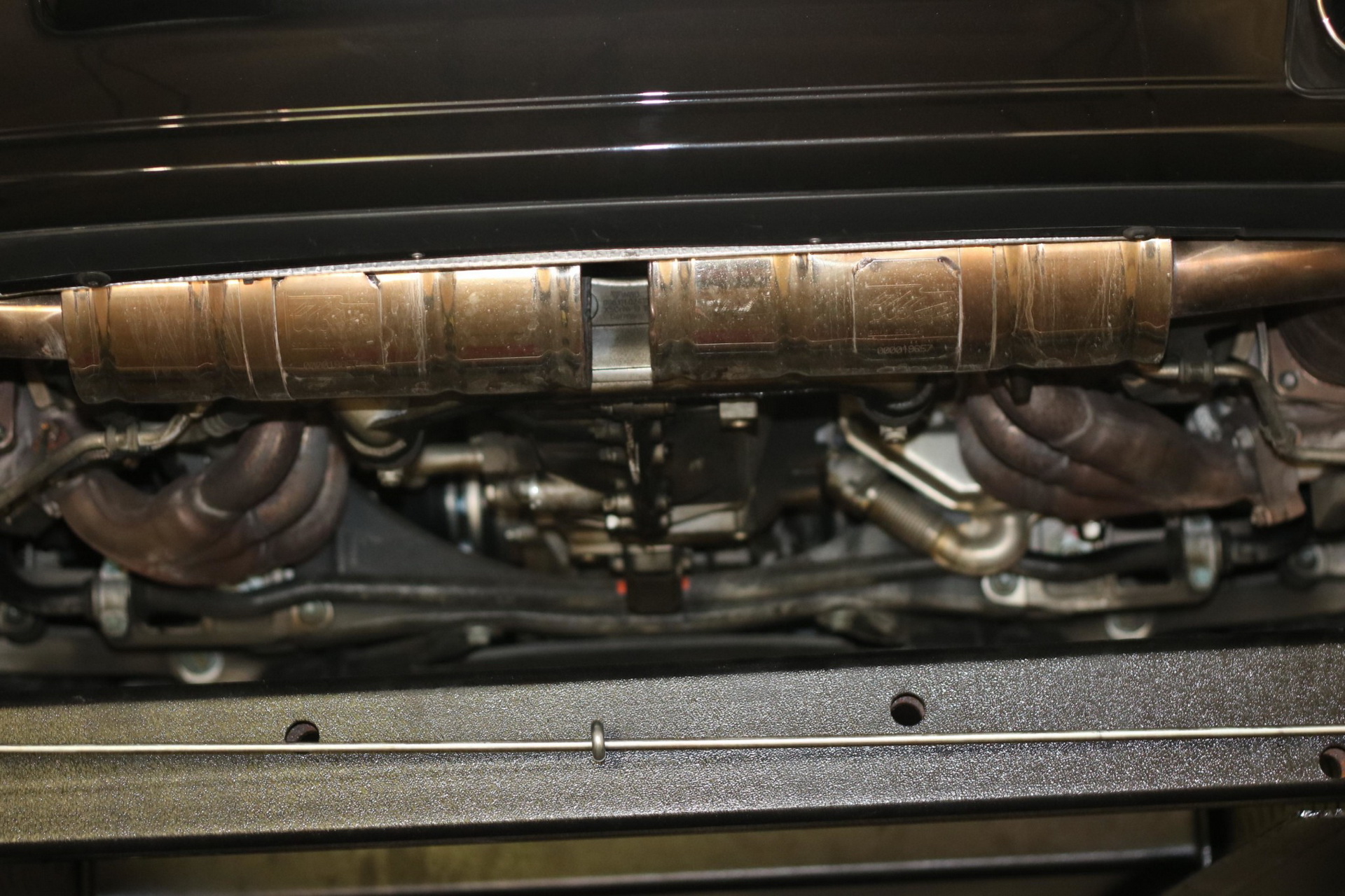 2007 Porsche 911 Turbo Wants To Entice You With Its 6-Speed Manual And Carbon Package