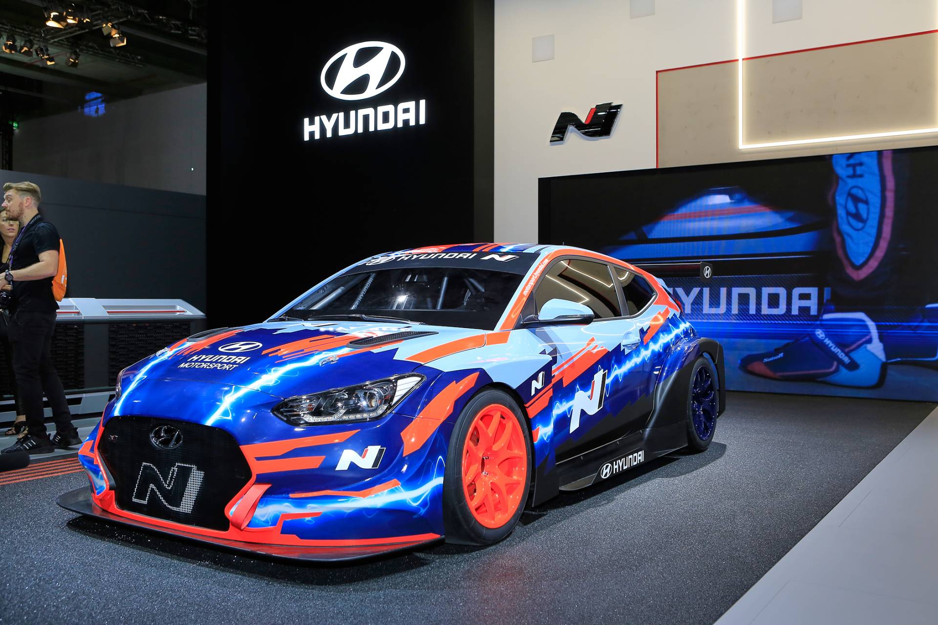 Hyundai Veloster N ETCR Is A RWD Racer With Four Mid-Mounted Electric Motors