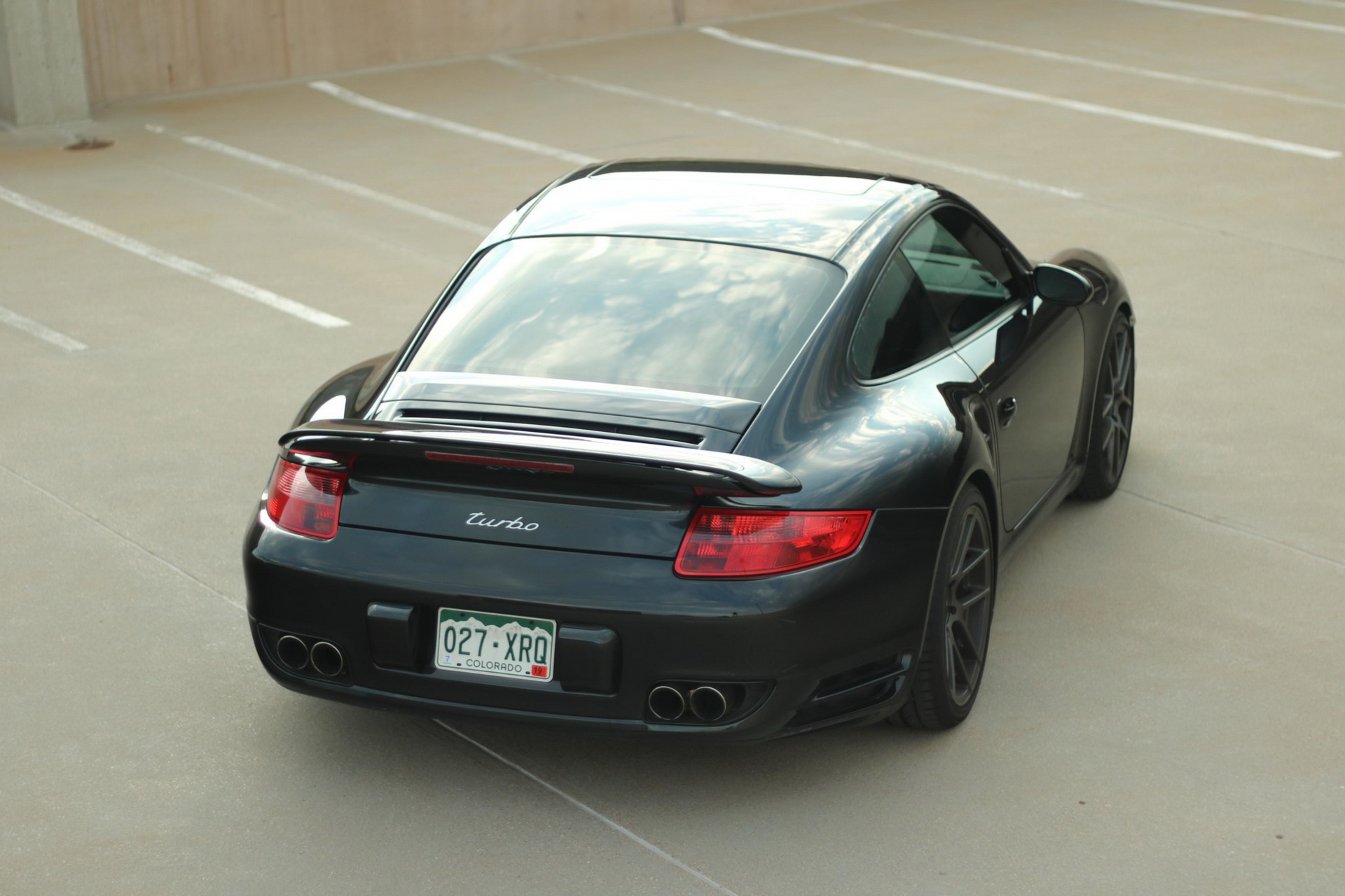 2007 Porsche 911 Turbo Wants To Entice You With Its 6-Speed Manual And Carbon Package