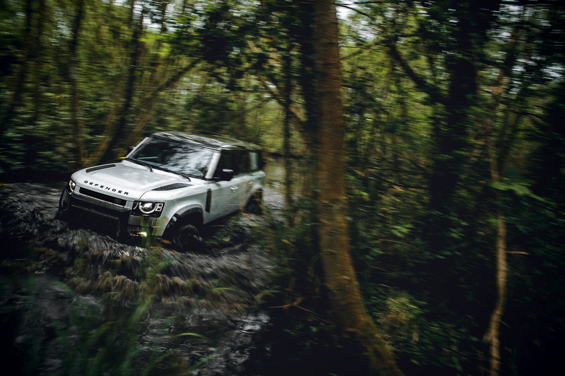 2020 Land Rover Defender Reborn As A Modern 4×4 With Advanced Tech