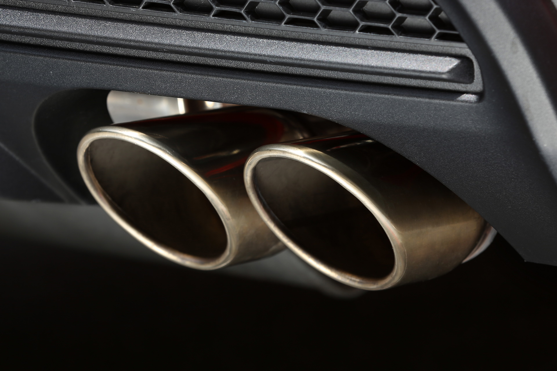 New, Range-Topping Fiat 500X Sport Offers Better Handling And Sharper Looks