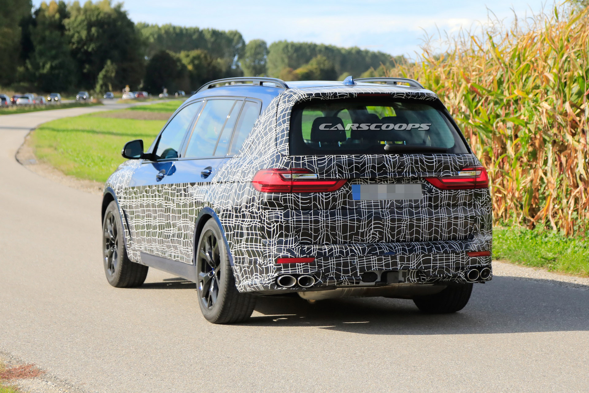 2020 Alpina XB7 Spotted Wearing Full Production Body