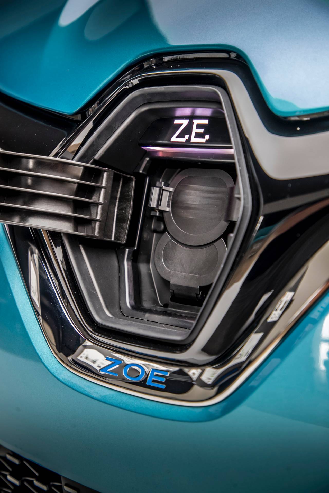 UK’s 2020 Renault Zoe Priced From £25,670, Or £18,670 With Battery Lease