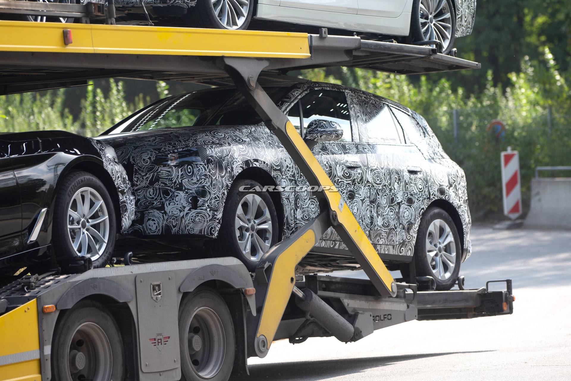 2021 BMW 2 Series Active Tourer Grows Up, Adopts SUV Styling Cues