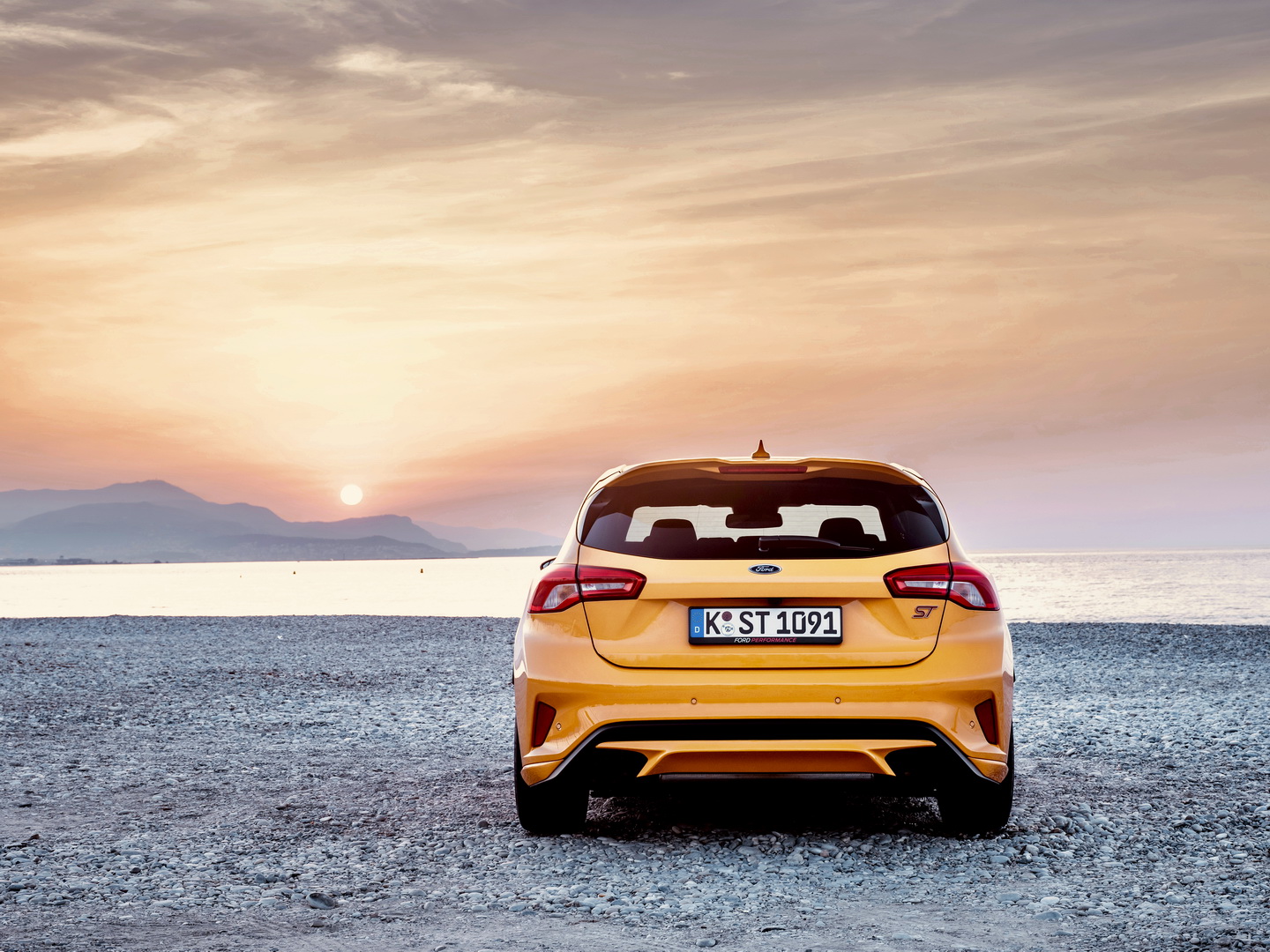 2020 Ford Focus ST Heads Down Under With 276 HP Petrol Four, AUD $44,690 Starting Price