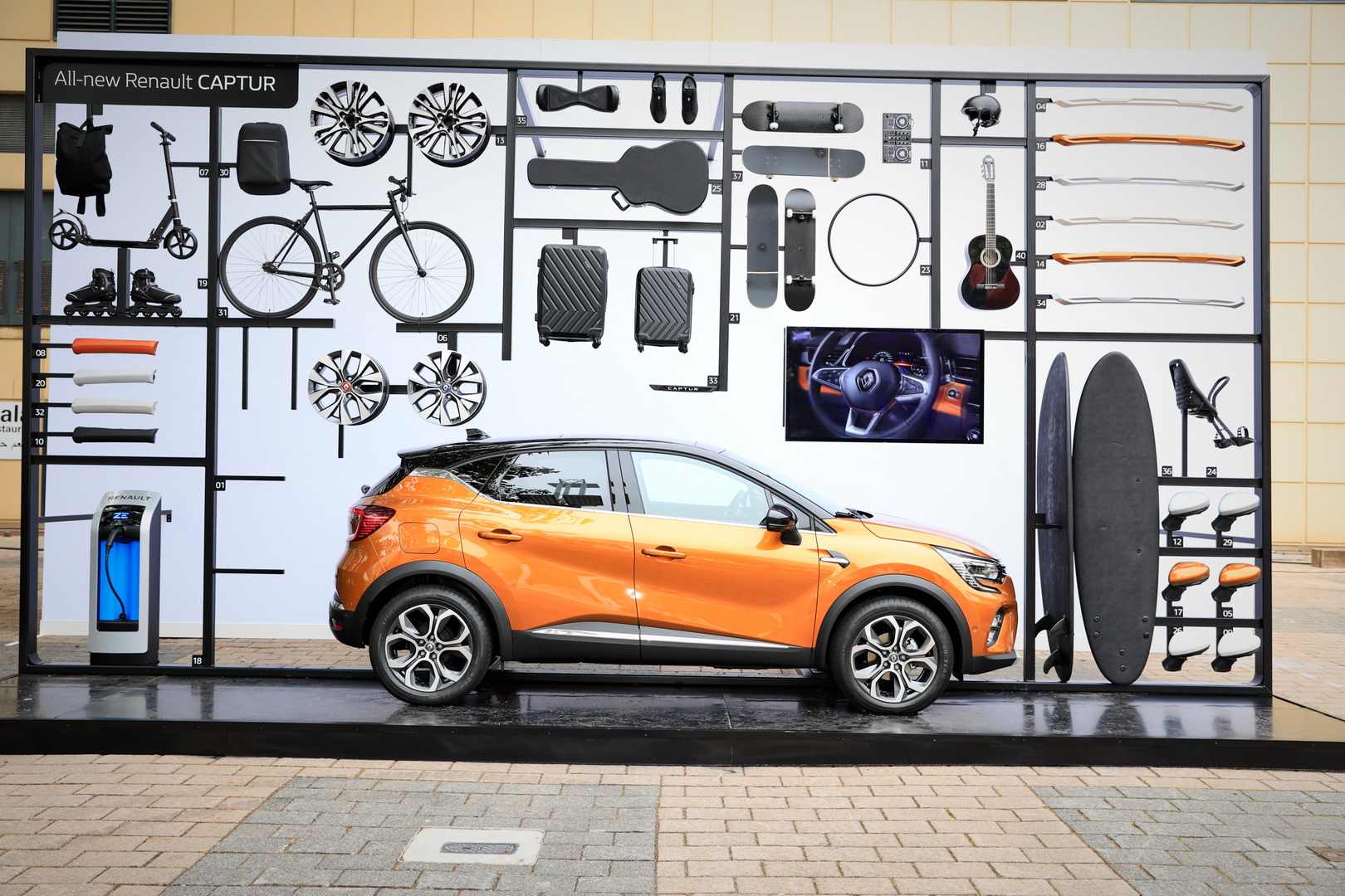 All-New 2020 Renault Captur Wants To Rule Its Niche, Will Soon Add A PHEV To Its Arsenal