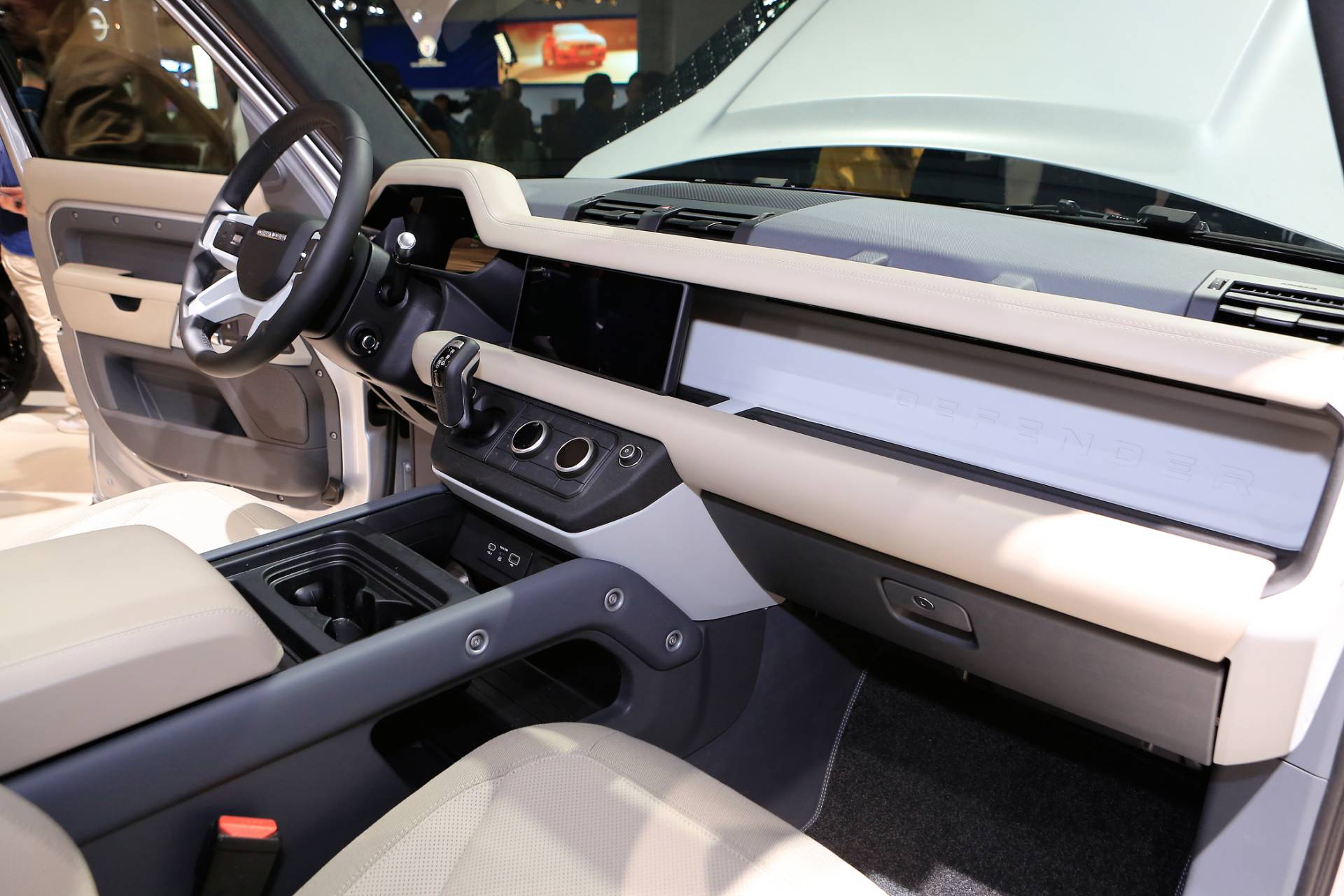 2020 Land Rover Defender Yours From $50,925 In The U.S., £45,240 In Britain