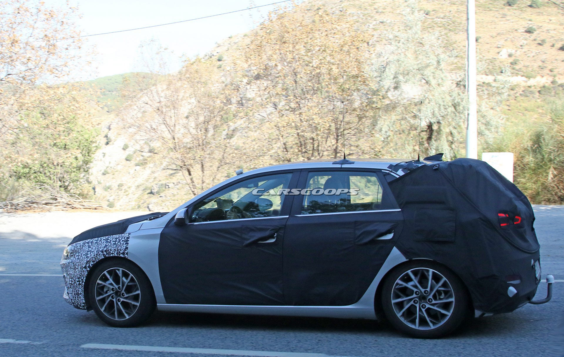 2021 Hyundai i30 Shows Its New Face In Latest Spy Photos