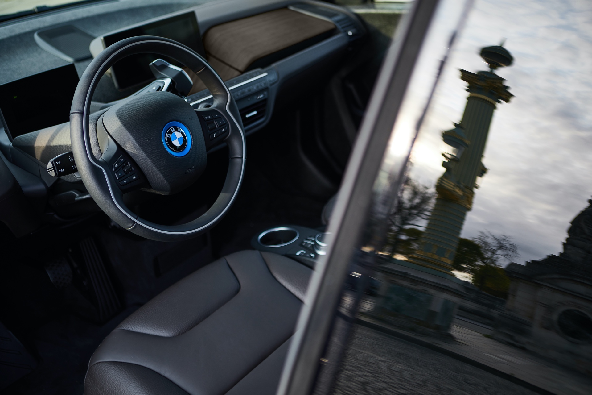 BMW i3s Edition RoadStyle And i8 Ultimate Sophisto Edition Keep The Hybrids Fresh