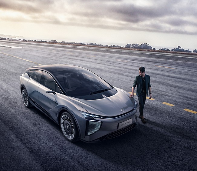 JLR SVO Boss Moves To Chinese EV Startup “To Make The World A Better Place”