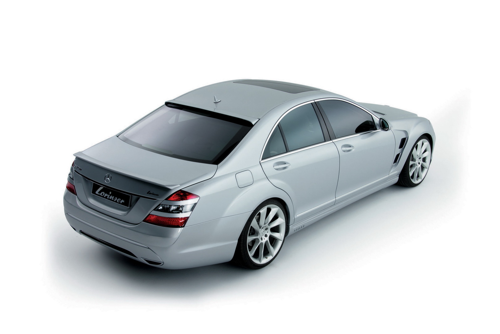 Lorinser Wants To Make Your Old Mercedes-Benz S-Class W221 Stand Out