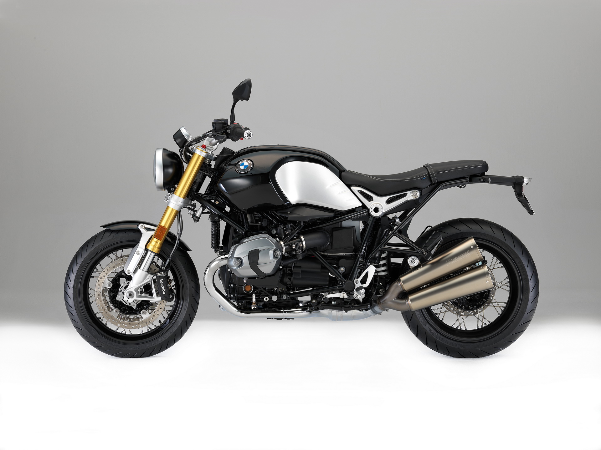 BMW Rides Into Frankfurt With Bevy Of Bikes, Including Electric Vision DC Roadster Concept