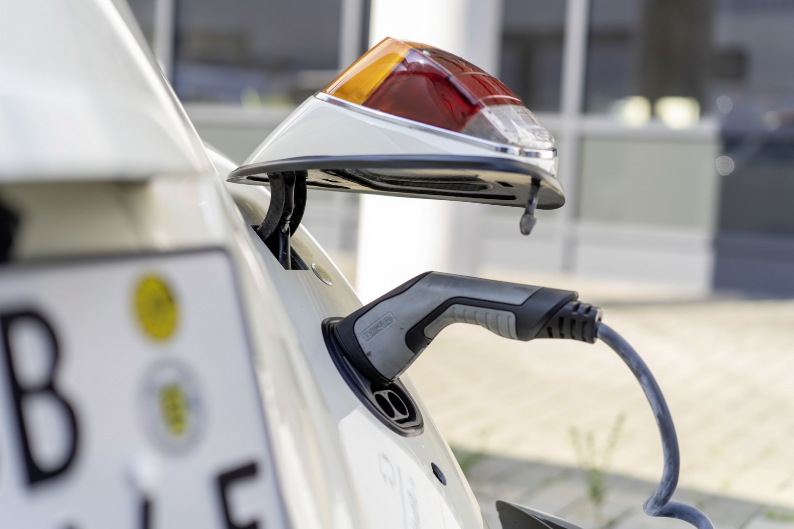 Volkswagen Creates Classic Beetle With e-Up!-Sourced Electric Powertrain