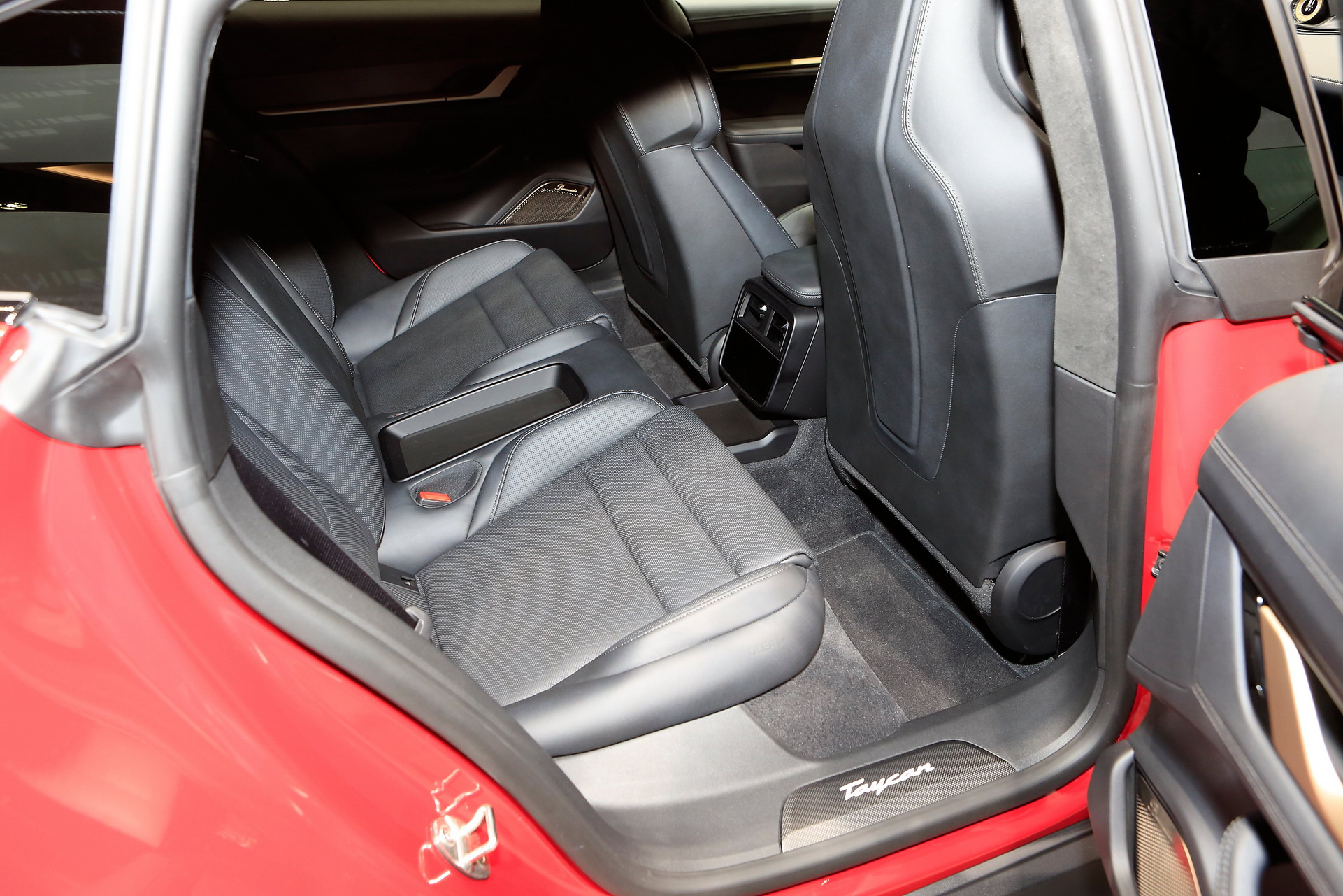 2020 Taycan Is All-Electric, All Sports And (Thankfully) All Porsche