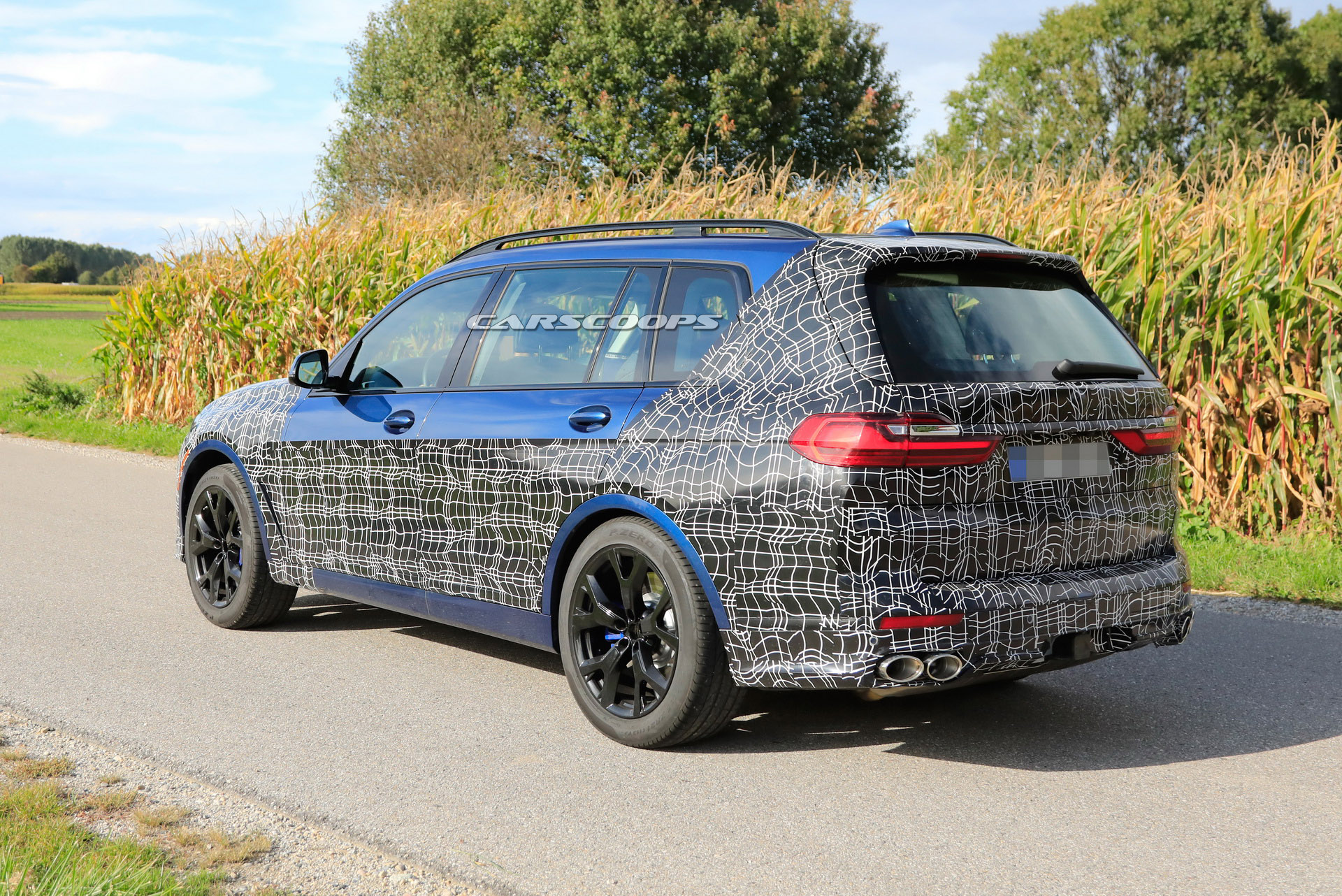 2020 Alpina XB7 Spotted Wearing Full Production Body
