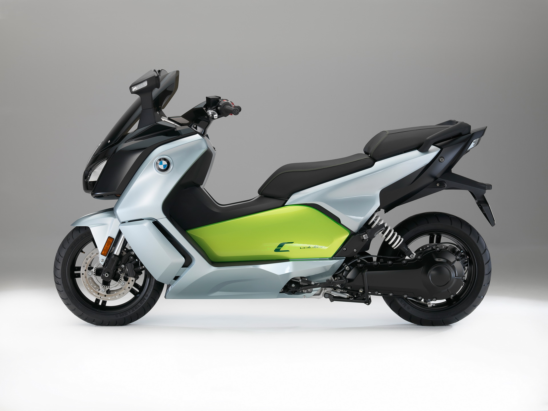 BMW Rides Into Frankfurt With Bevy Of Bikes, Including Electric Vision DC Roadster Concept