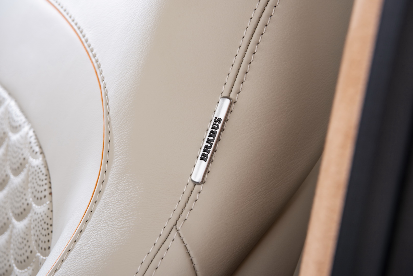 Brabus 887 HP G V12 900 ‘One Of Ten’ Is The Ultimate G-Wagen