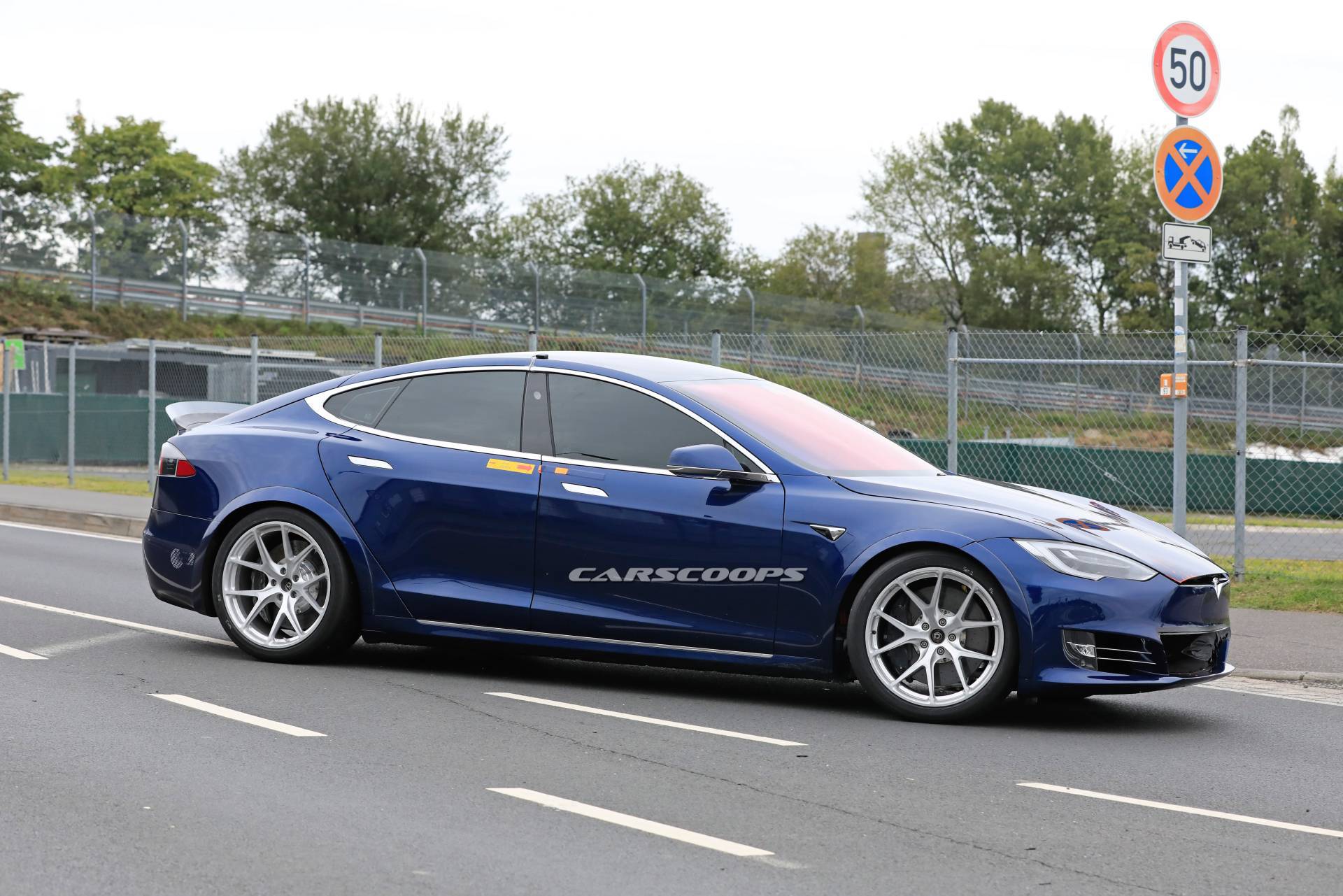 Tesla Model S Prototype Allegedly Demolishes Porsche Taycan’s ‘Ring Lap Record