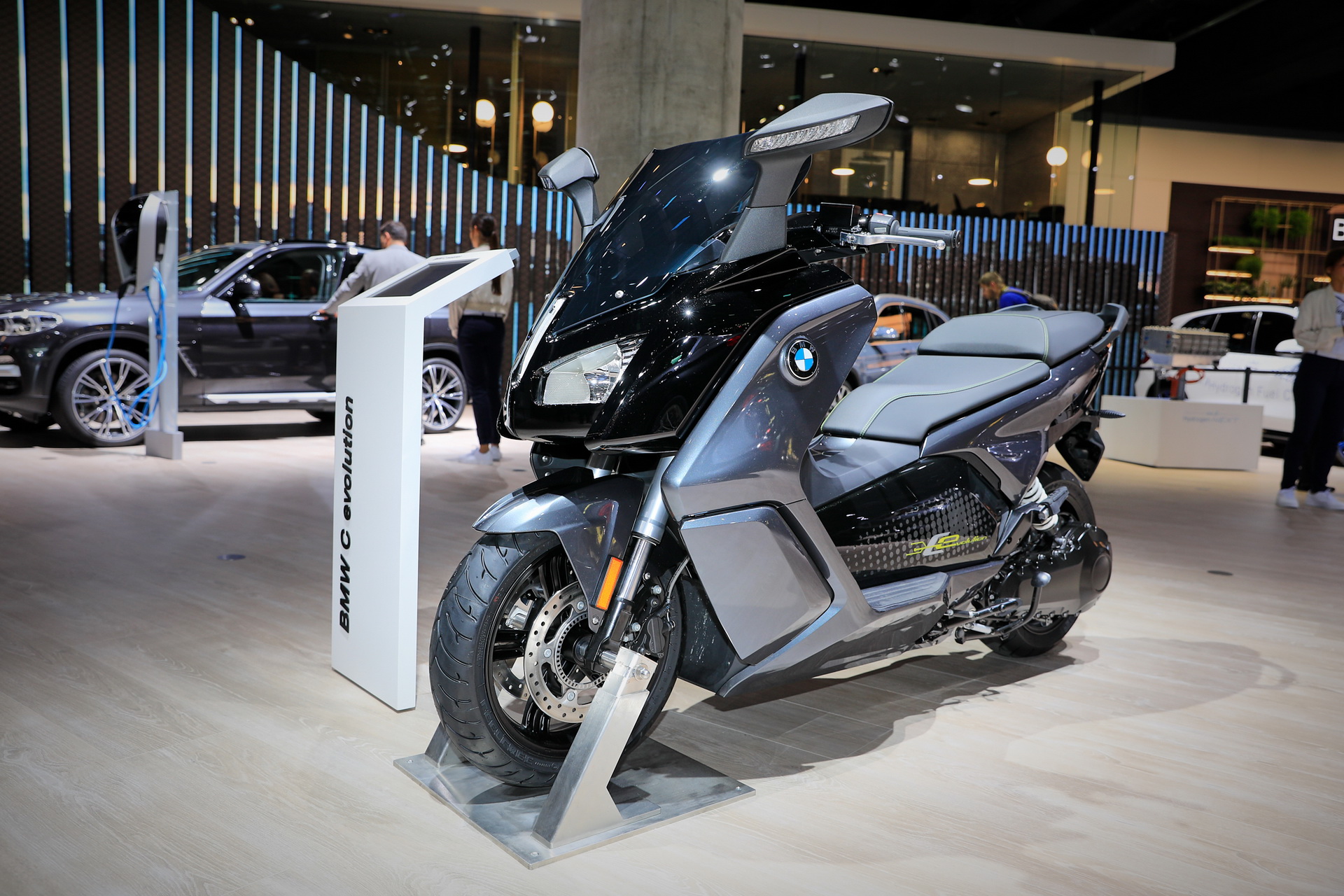 BMW Rides Into Frankfurt With Bevy Of Bikes, Including Electric Vision DC Roadster Concept