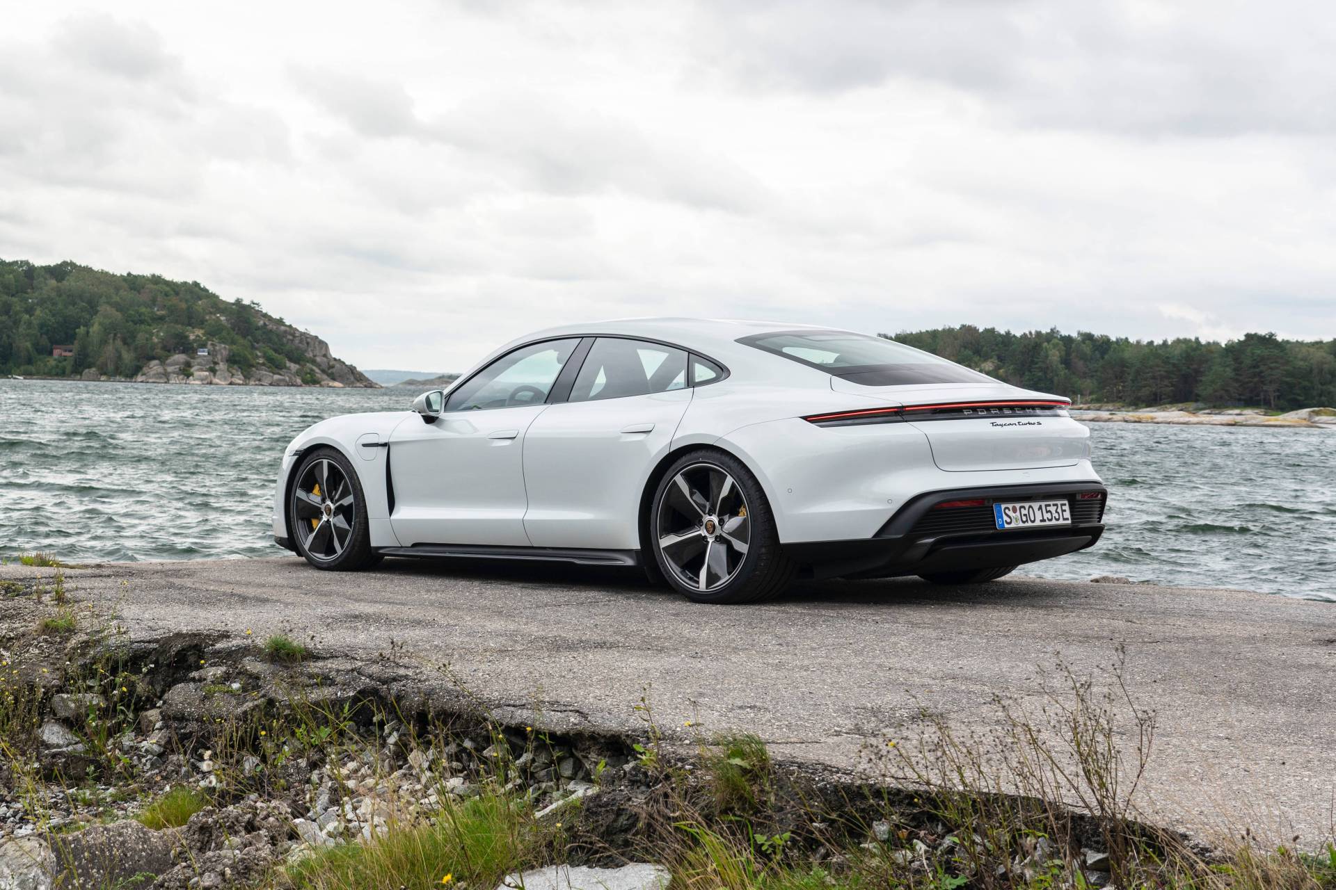 Forget About The Nürburgring – The 2020 Porsche Taycan Looks Best In Its Natural Habitat