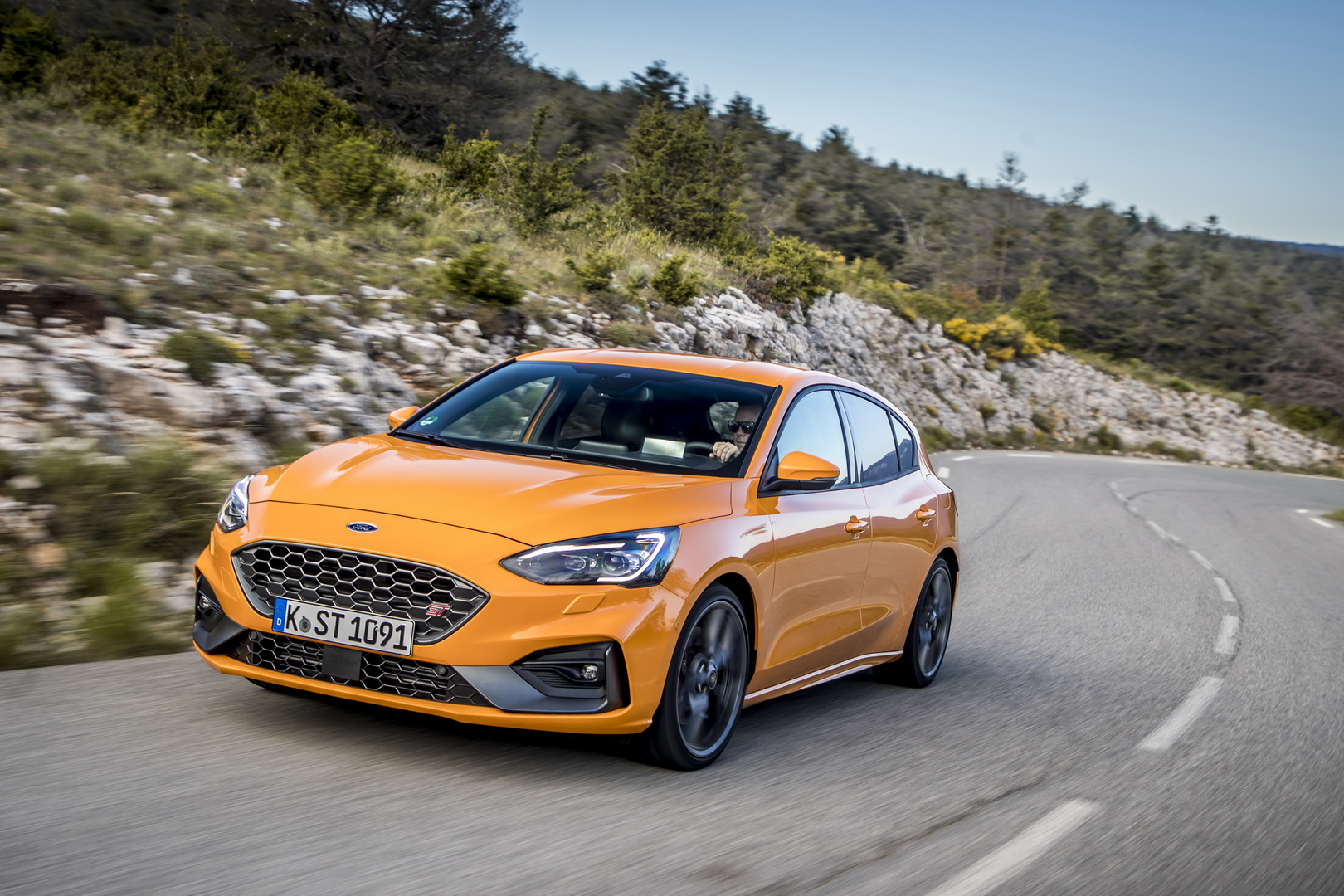 2020 Ford Focus ST Heads Down Under With 276 HP Petrol Four, AUD $44,690 Starting Price