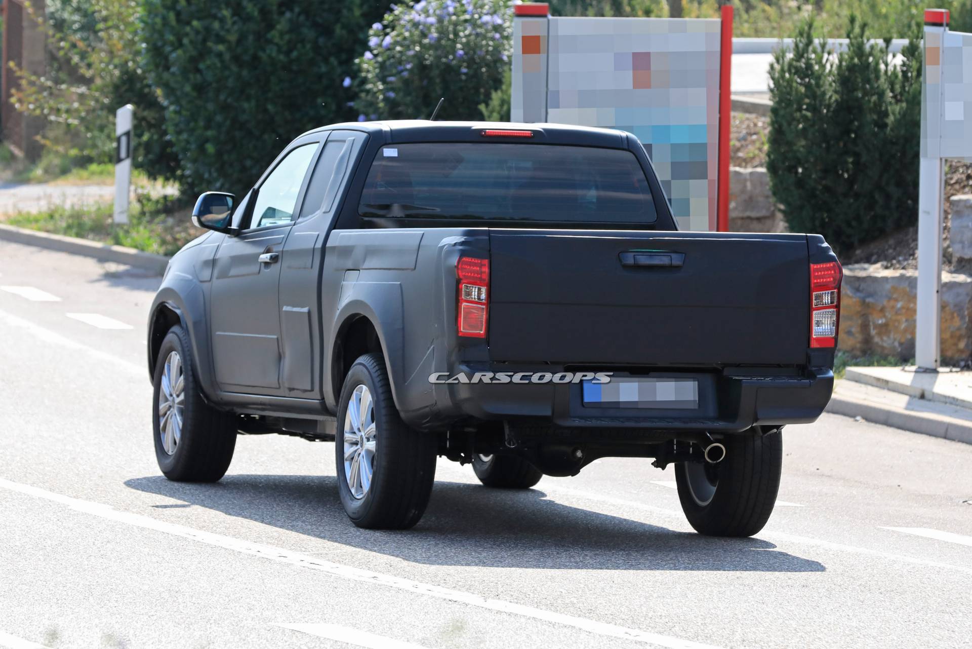 2020 Isuzu D-Max Spotted Testing Extended Cab Body