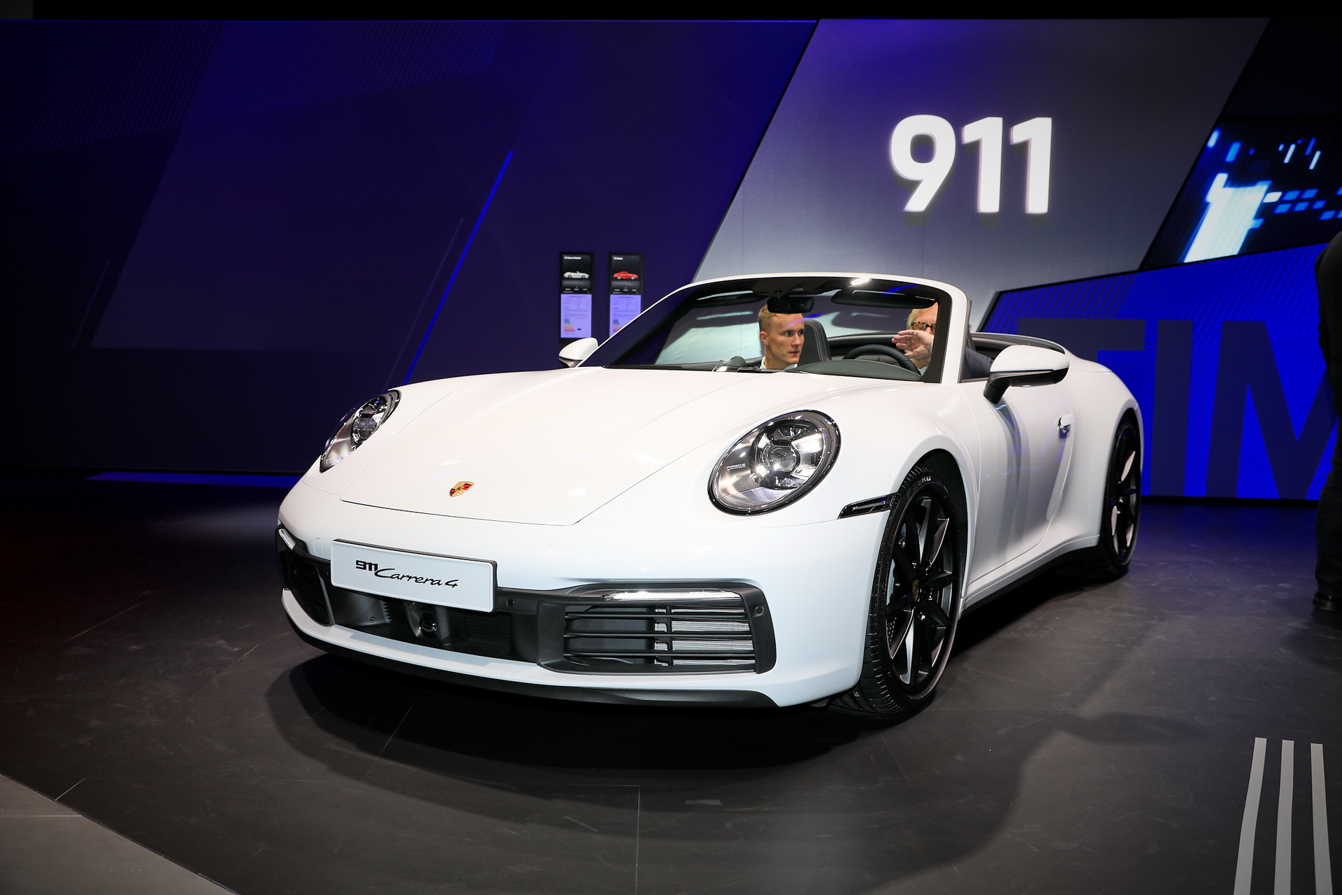 2020 Porsche 911 Carrera 4 Coupe & Cabrio Promise All Weather Enjoyment