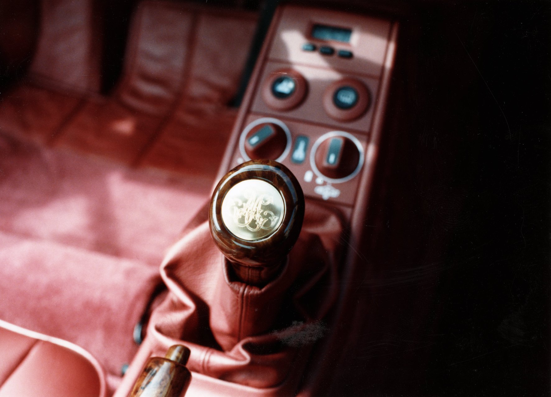 Porsche Exclusive Built Seven Unique 959s For A Sheikh, Including This Golden One