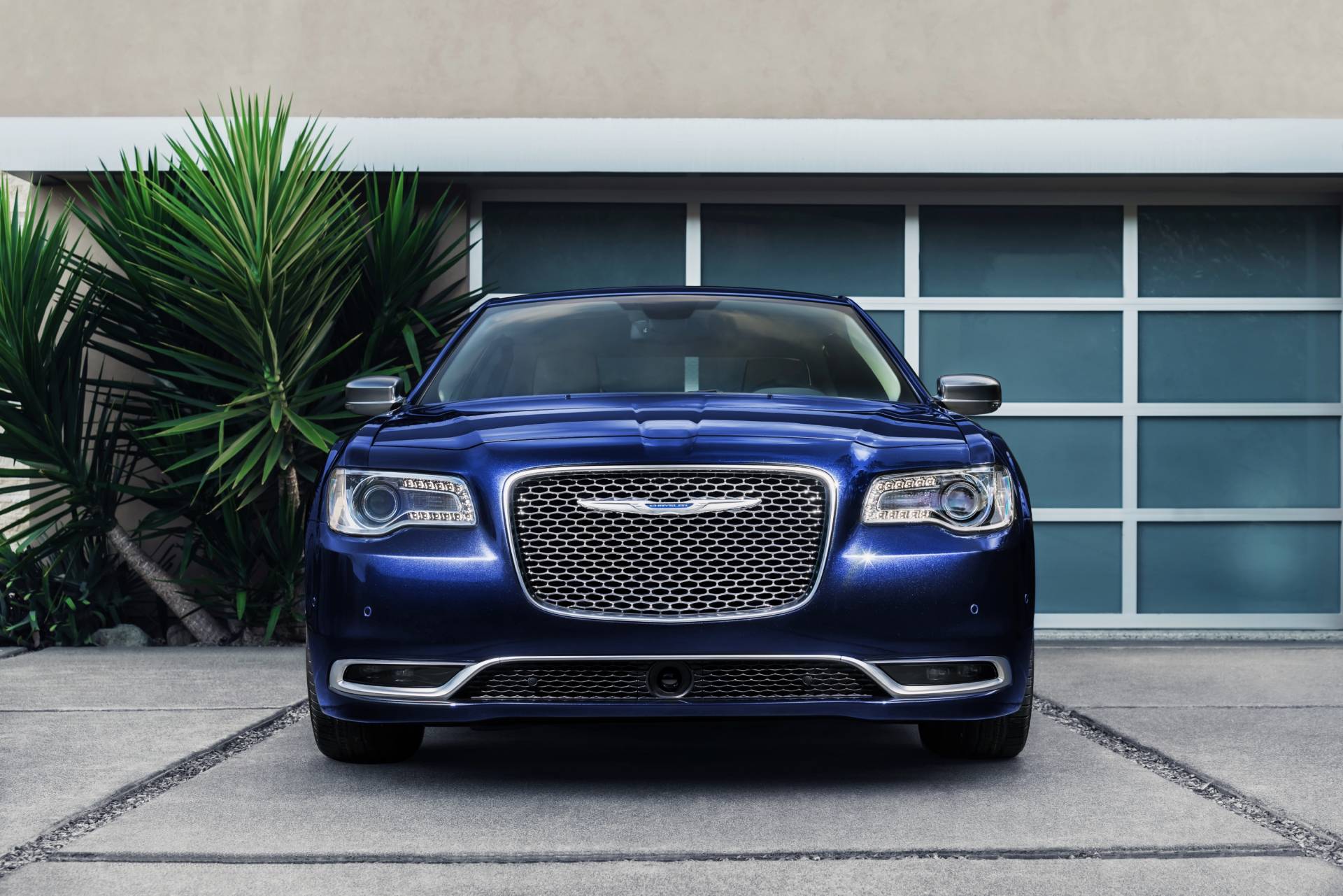 2020 Chrysler 300 Gains Red S Appearance Package – And Not Much Else