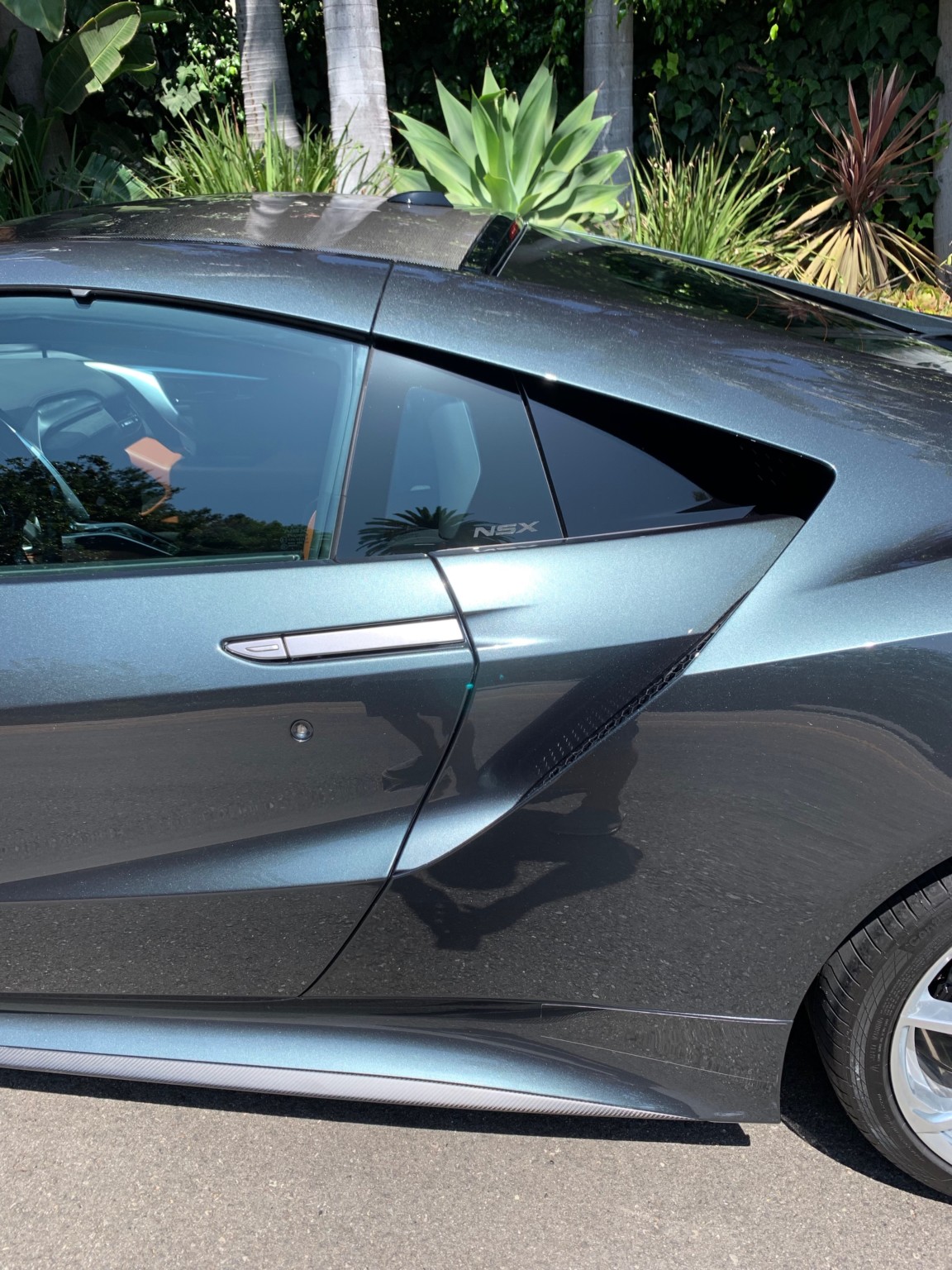 Seinfeld’s Low-Mileage 2017 Acura NSX Hits The Auction Block