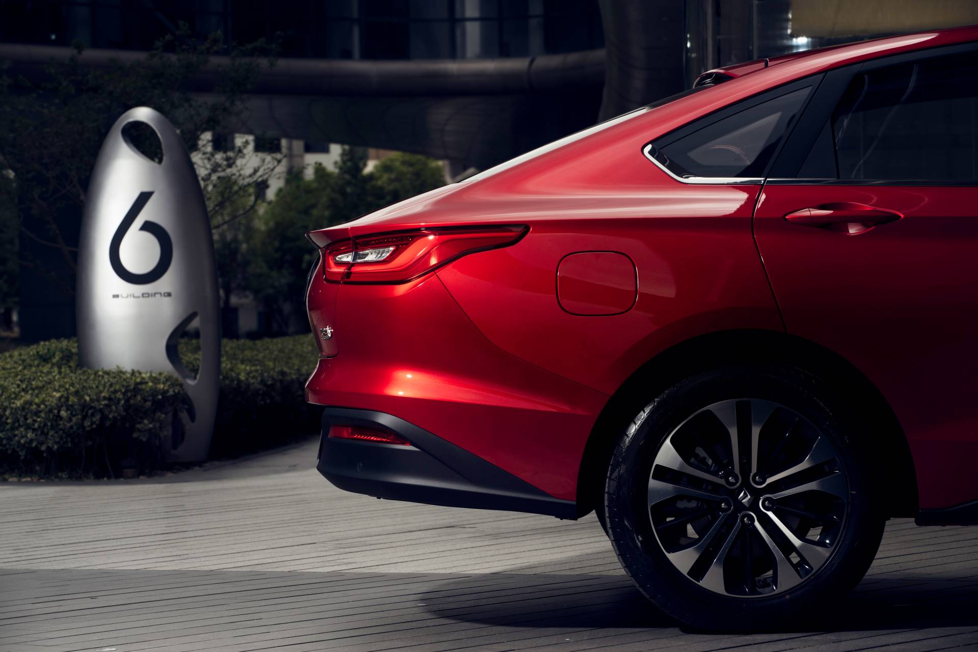 Baojun RM-5 MPV And RC-6 Crossover Debut In China With Shared Powertrain, Tech