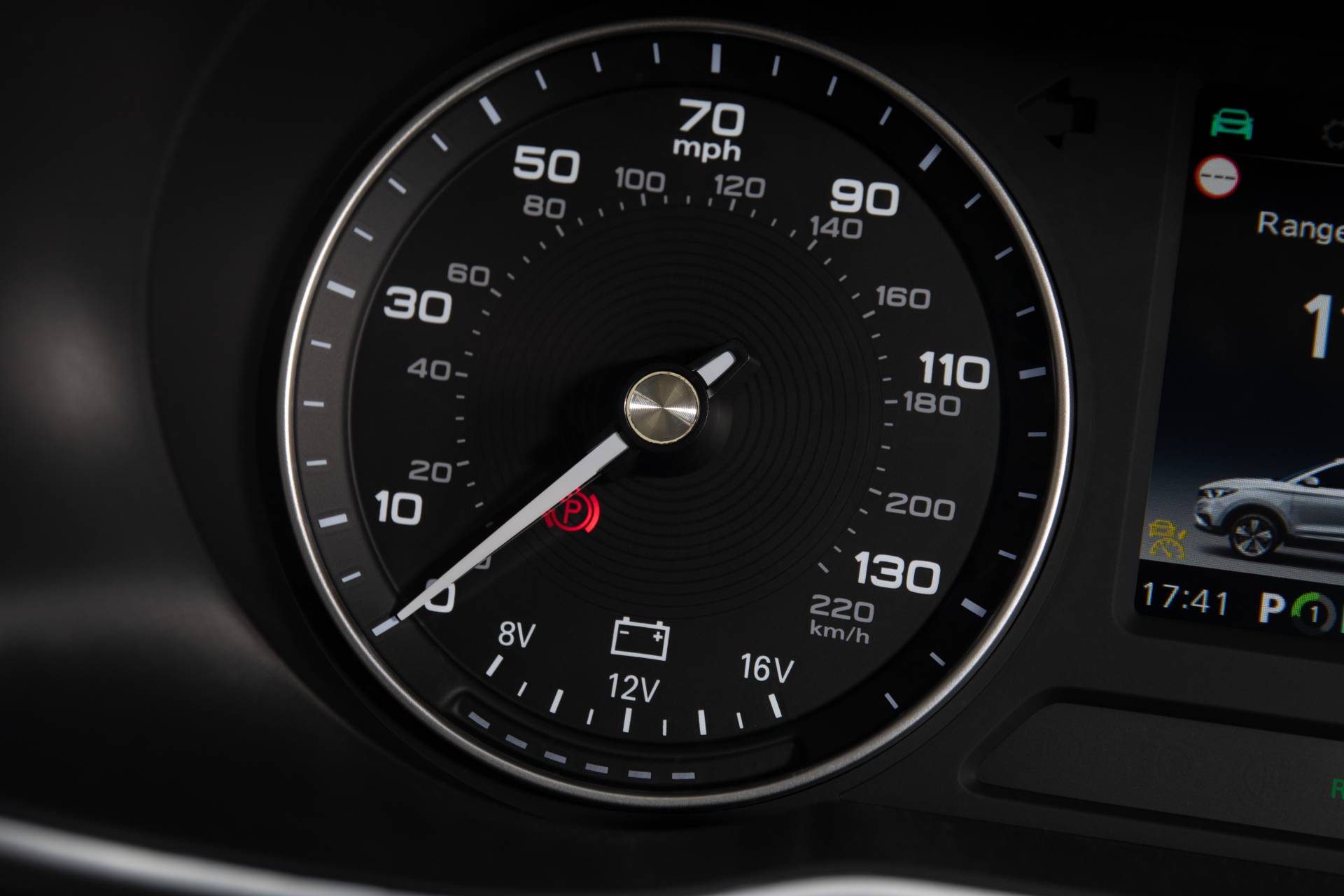 MG Racks Up 2,000 Orders For ZS EV, Extends Discounts To Next 1,000 Buyers