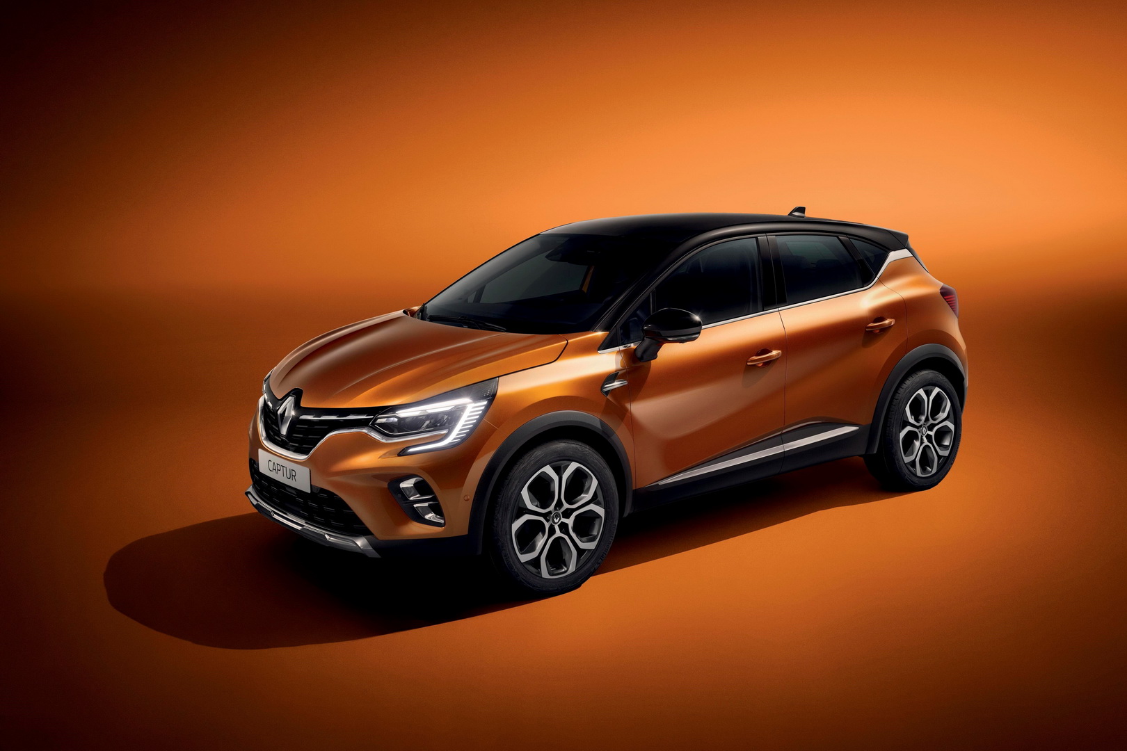 All-New 2020 Renault Captur Wants To Rule Its Niche, Will Soon Add A PHEV To Its Arsenal