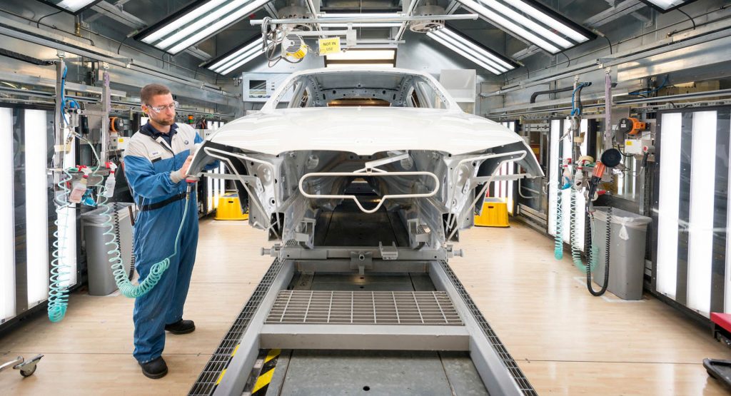  BMW Says It Expects Global Car Market To Recover From Slump