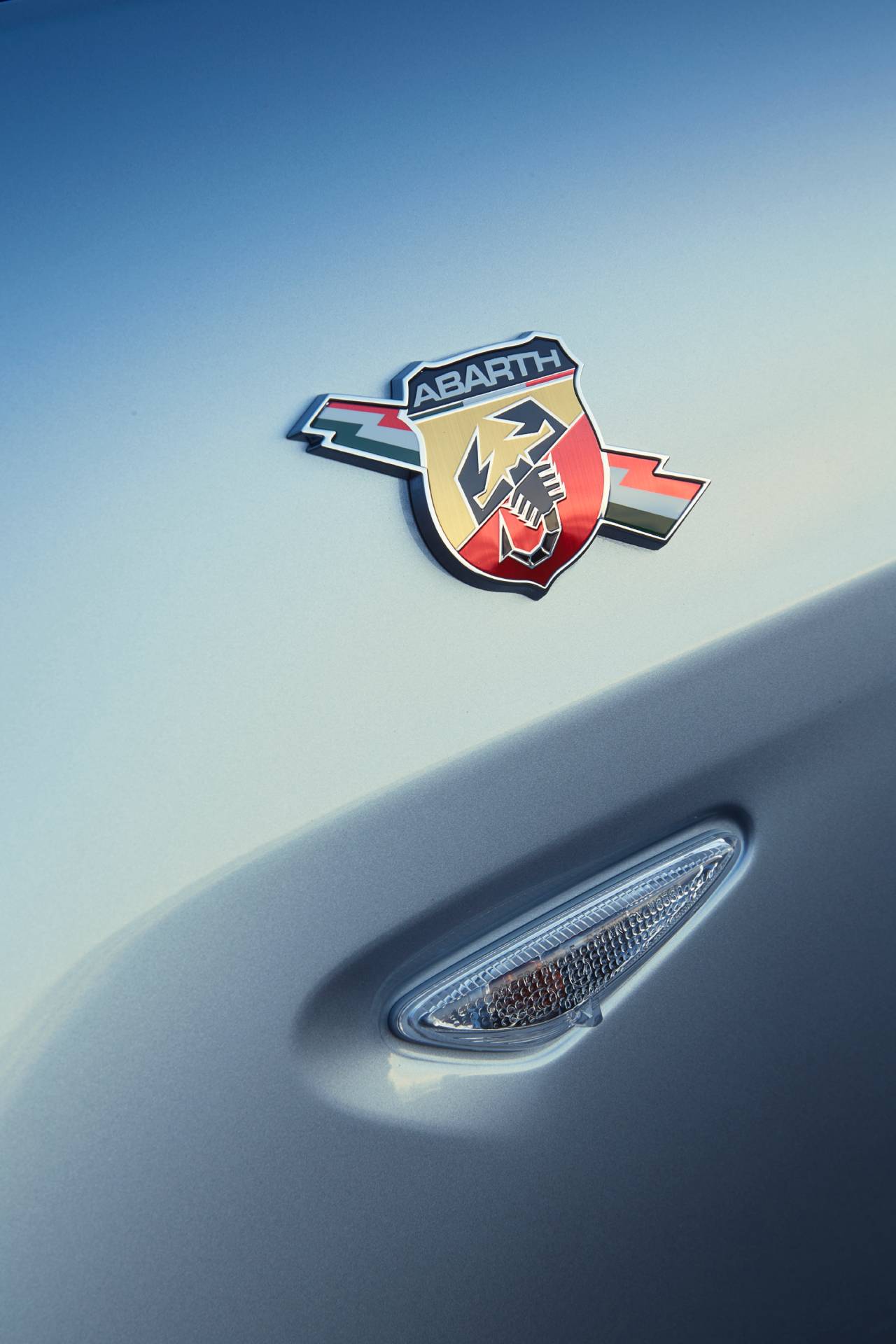 2020 Fiat 124 Spider Updated With Scorpion Decals And… That’s About It