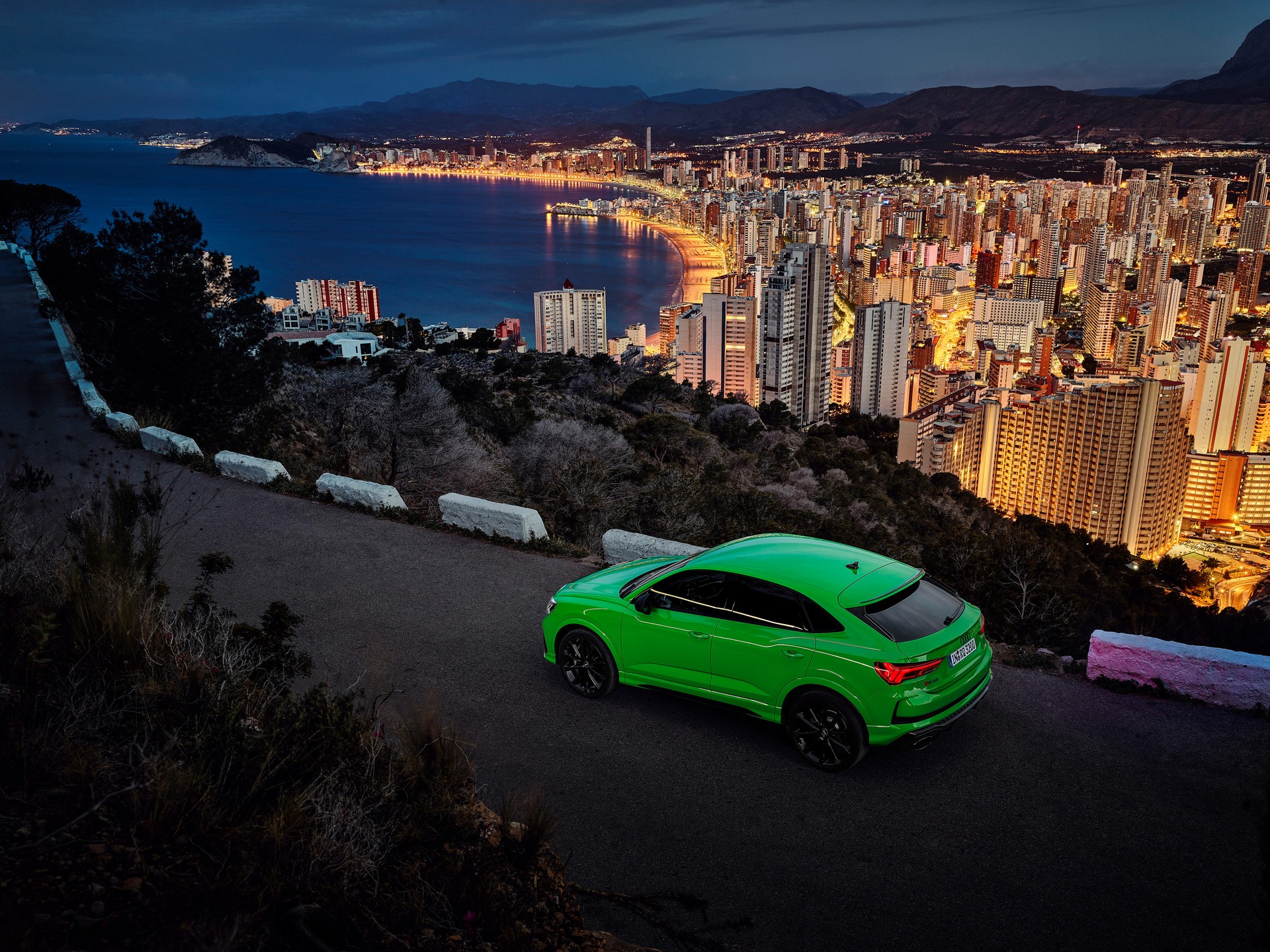Audi RS Q3 And RS Q3 Sportback Debut With 395 HP